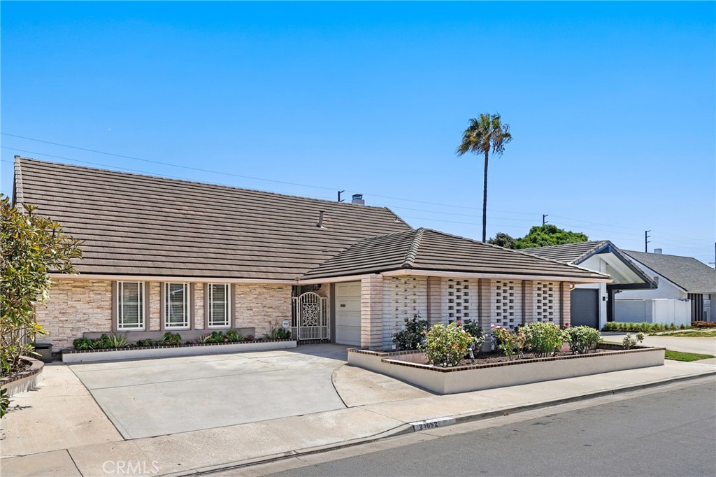 21052 Amberwick Lane