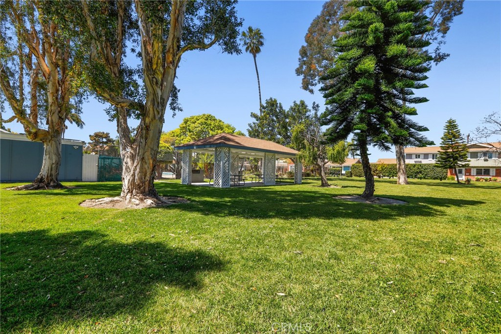 10160 Ascot Circle