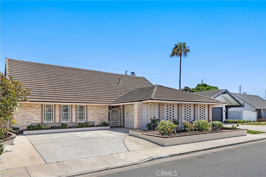 21052 Amberwick Lane