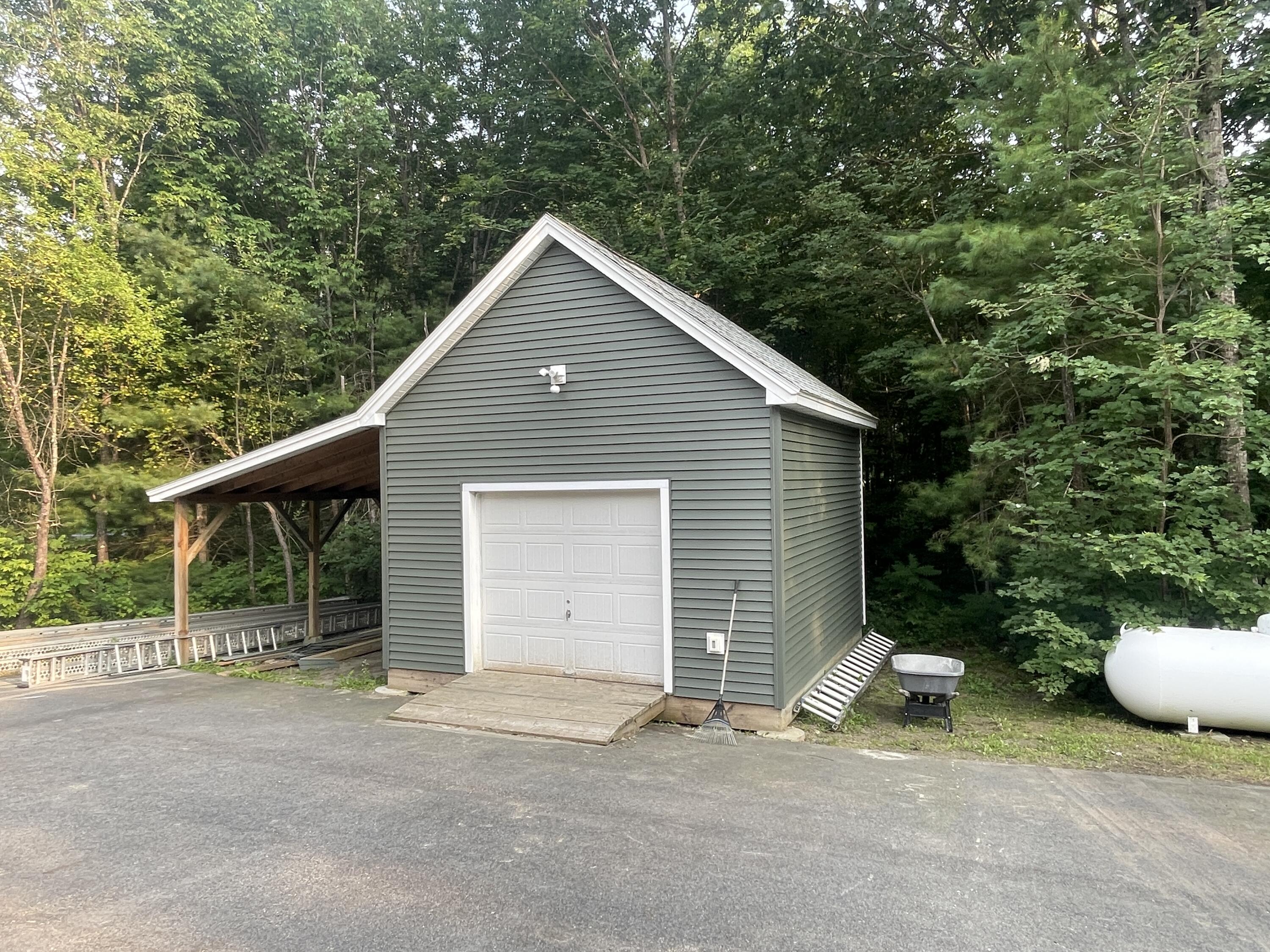 93 Dutton Road