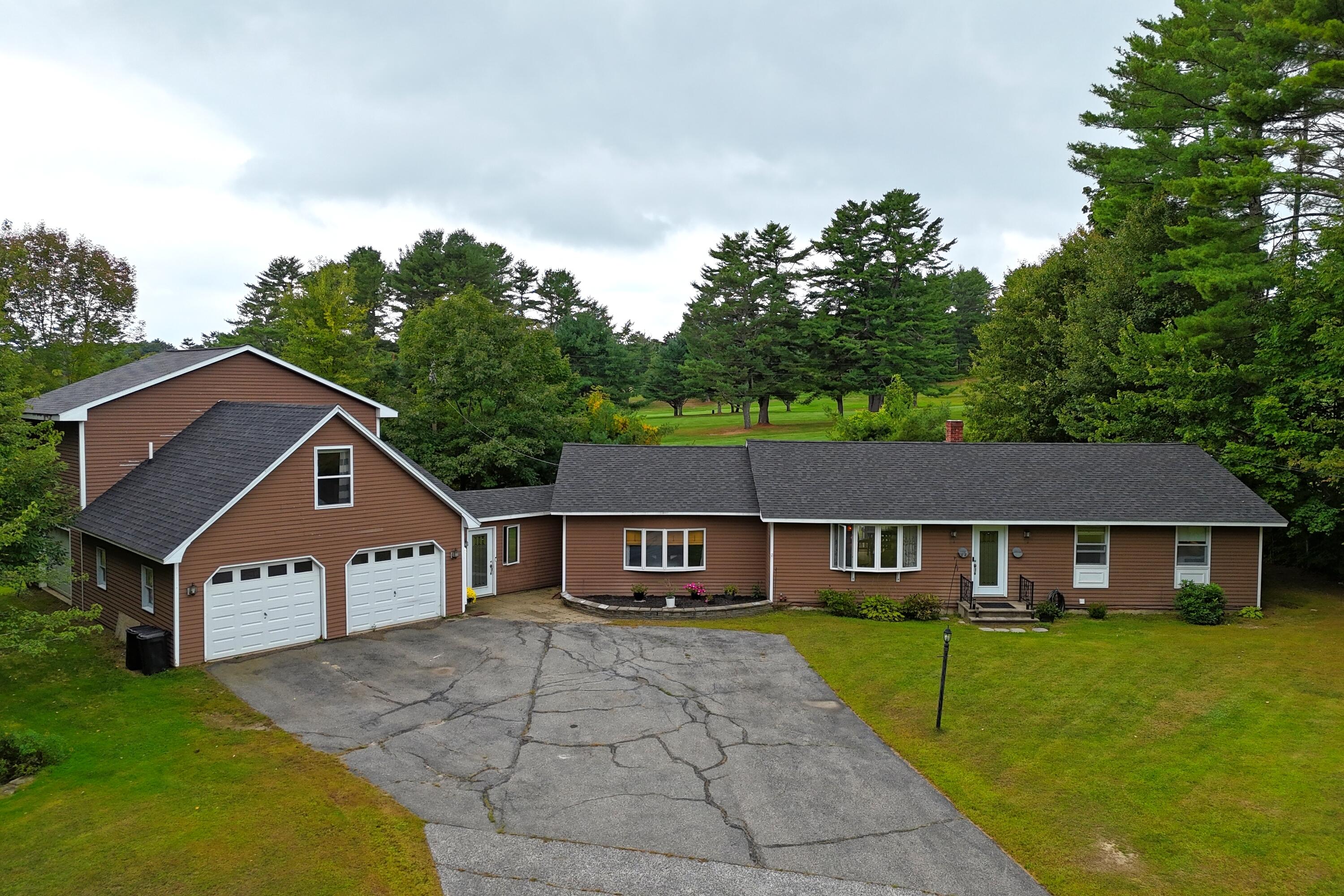 22 Country Club Road
