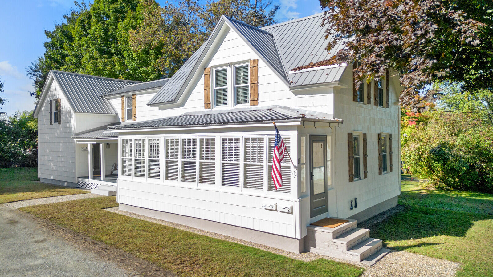19 Woodman Avenue