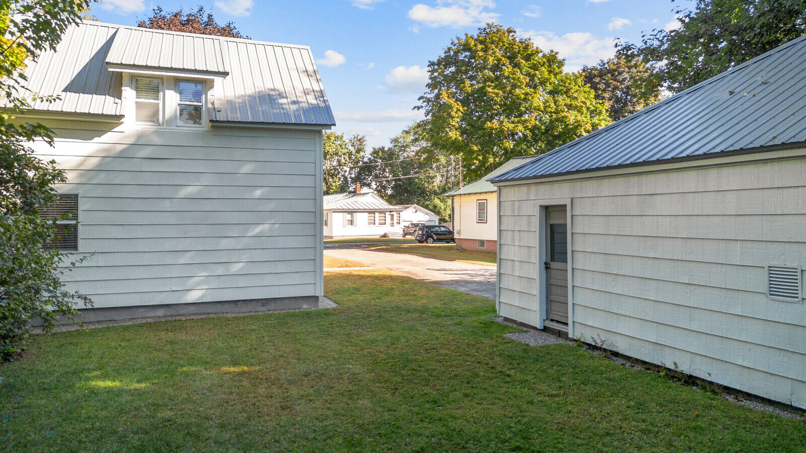 19 Woodman Avenue