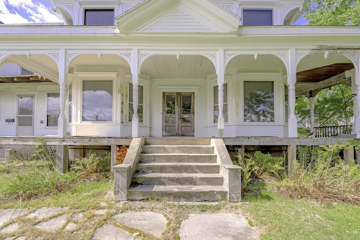 266 Front Street