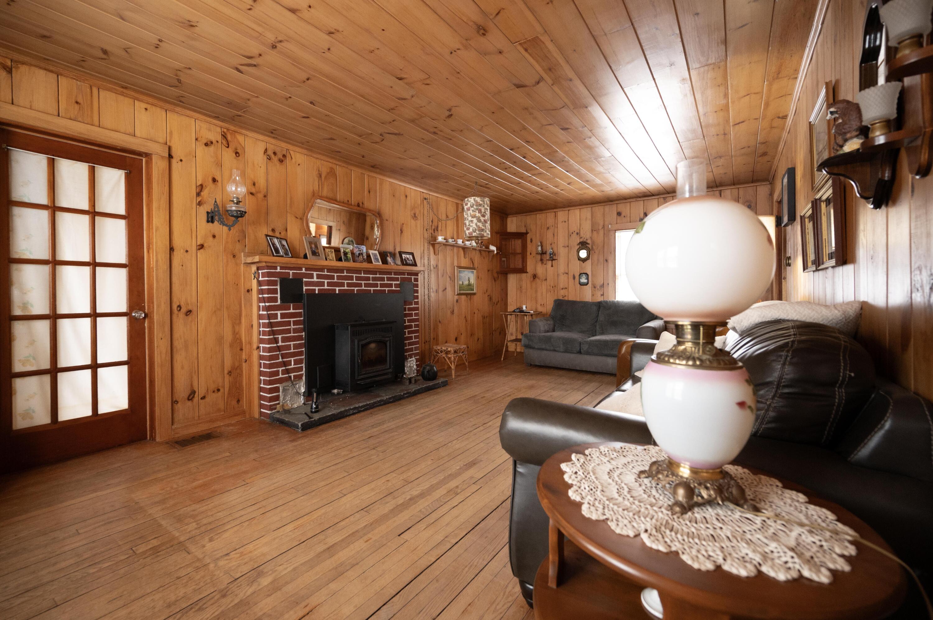 351 Roosevelt Trail
