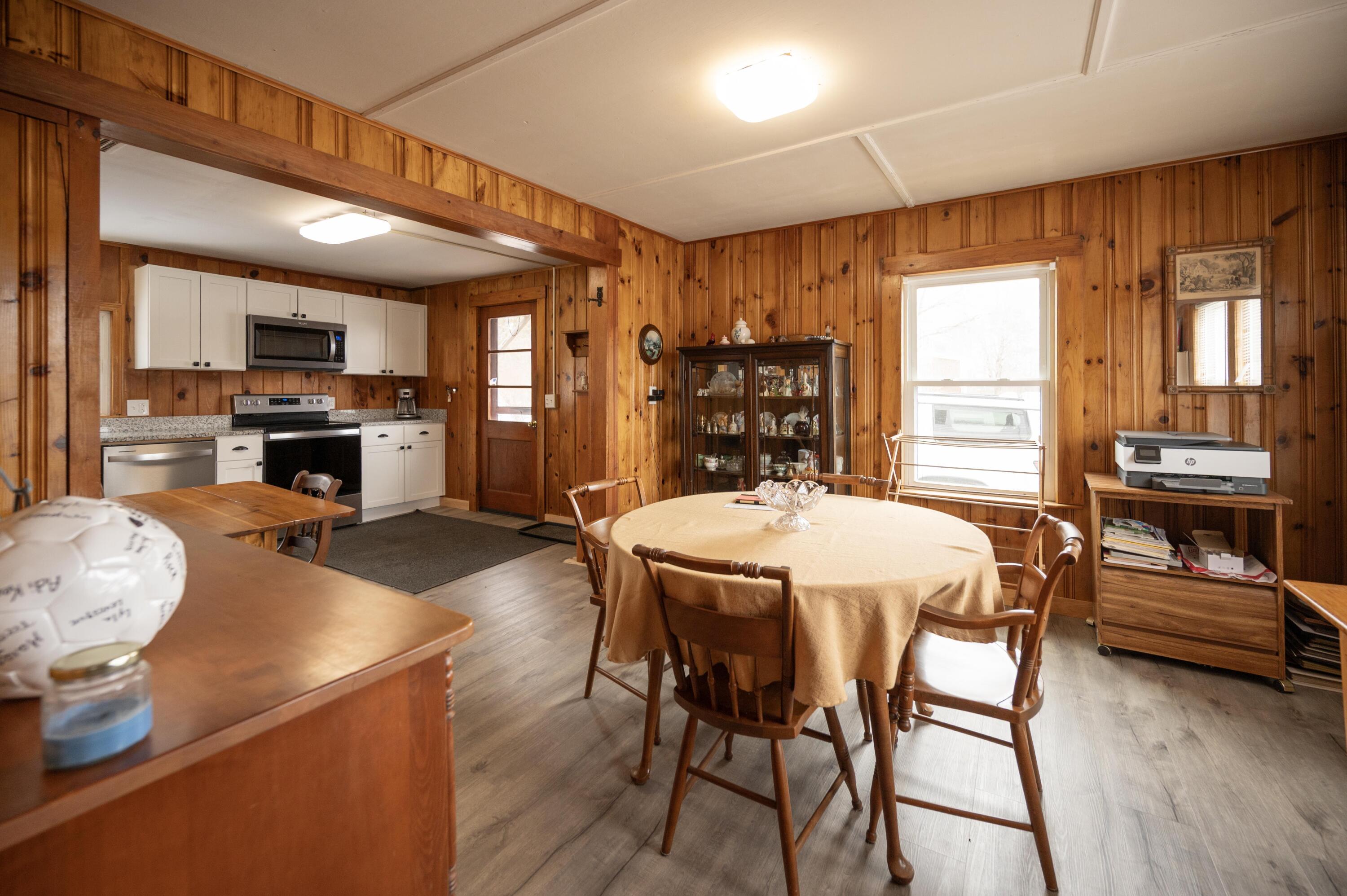 351 Roosevelt Trail