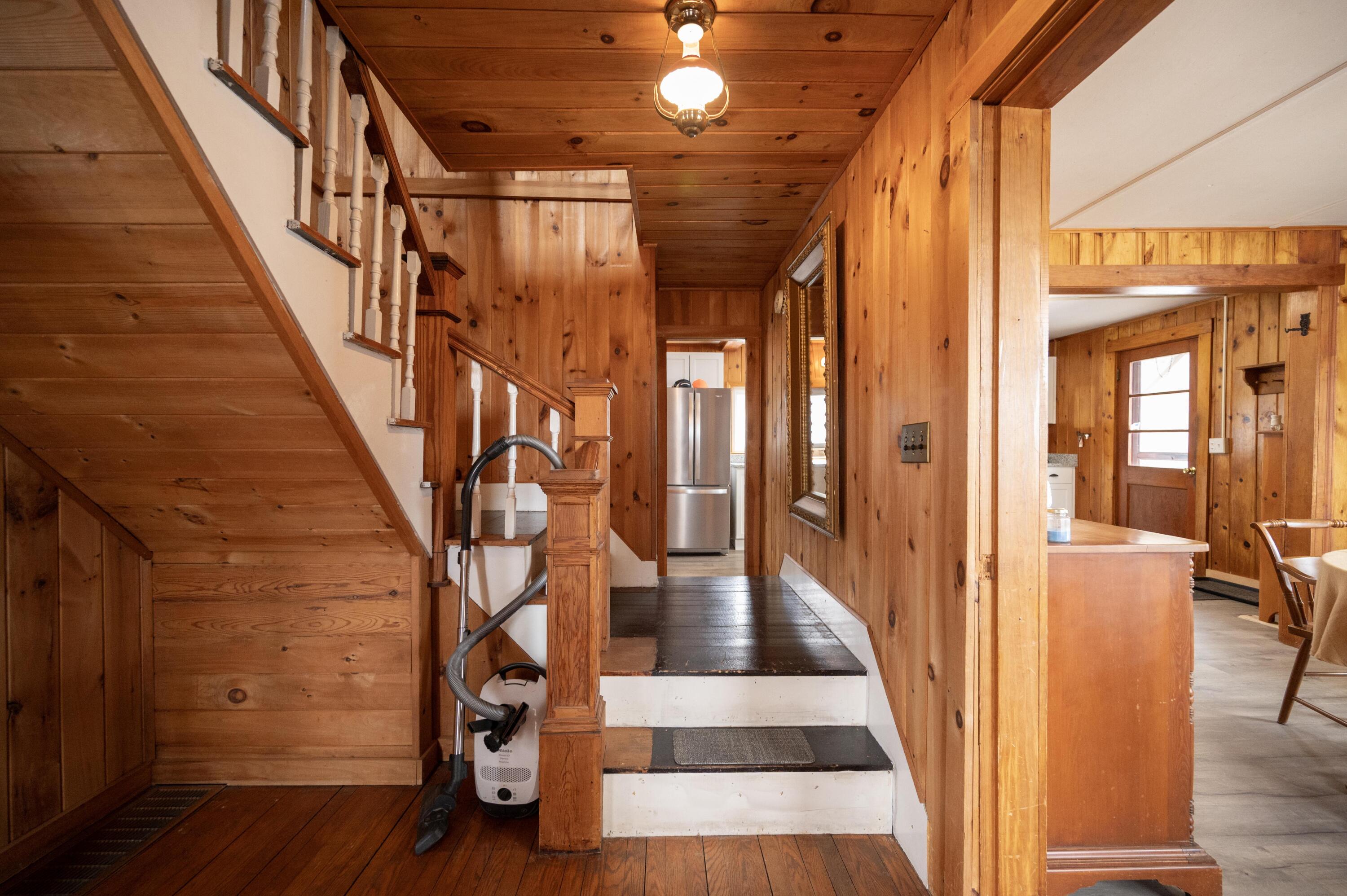 351 Roosevelt Trail