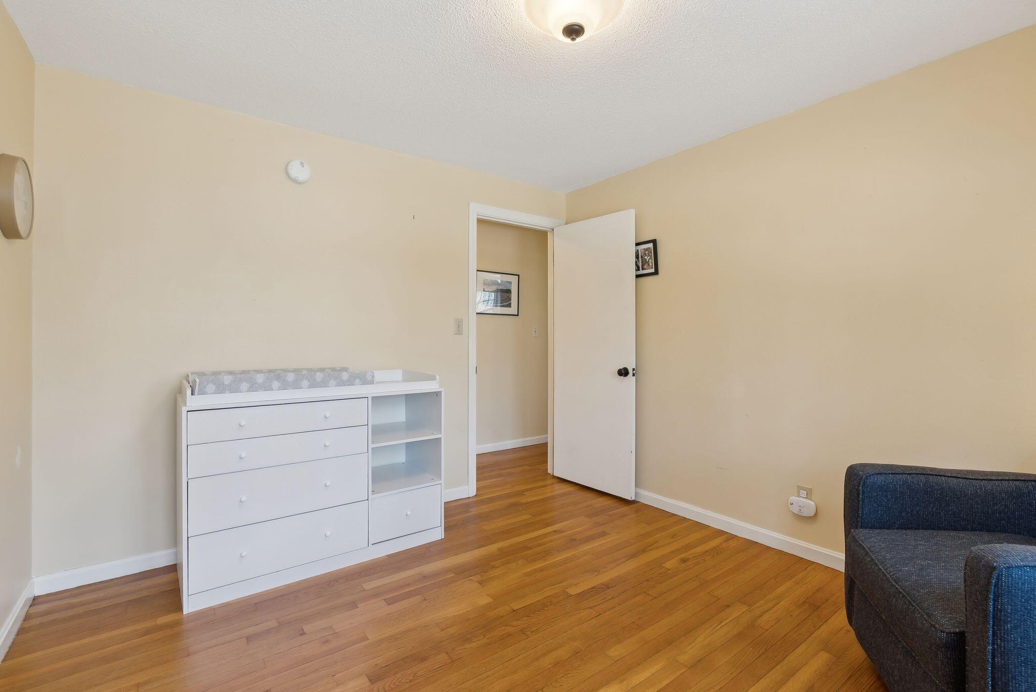 18 Sequoia Drive
