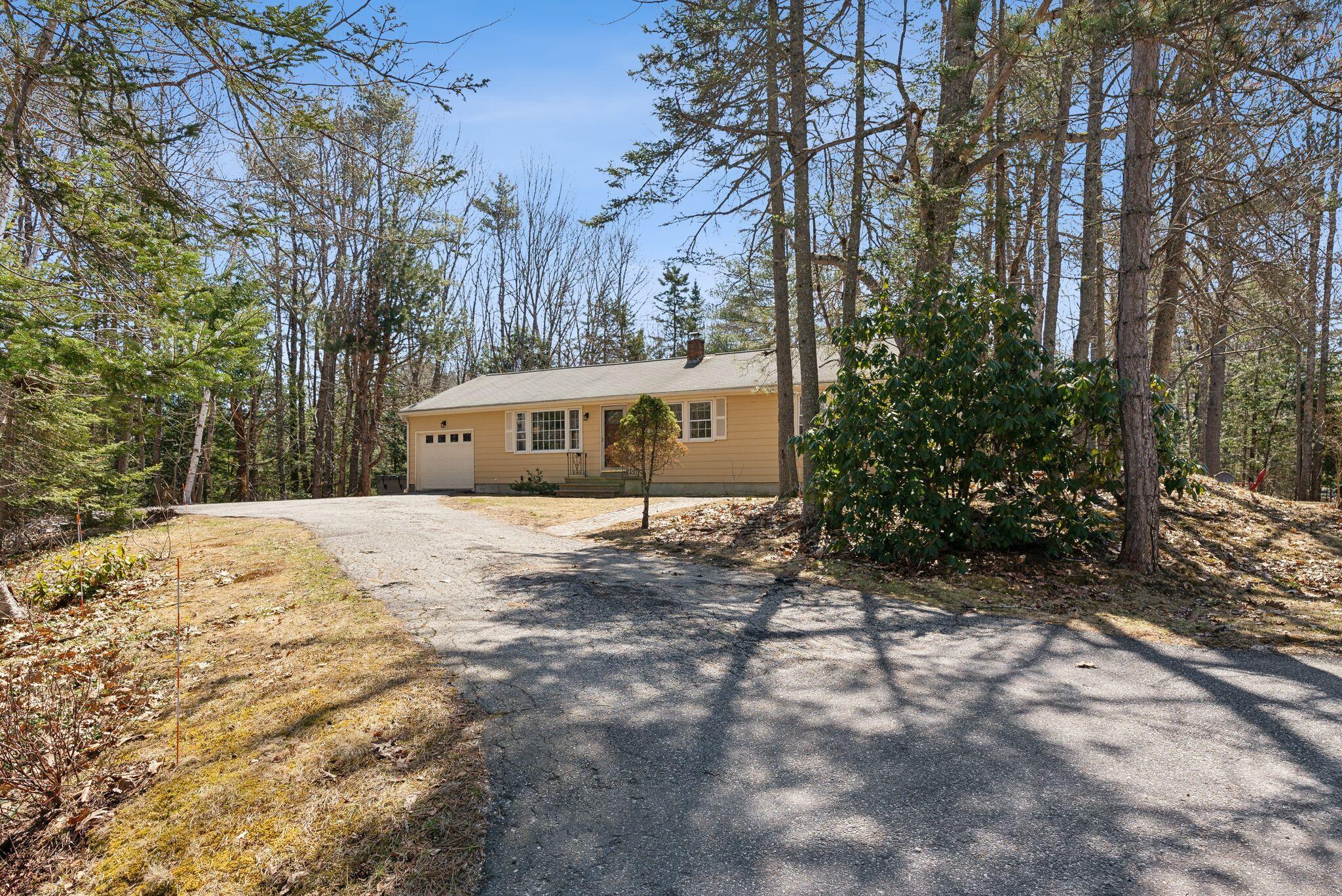 18 Sequoia Drive