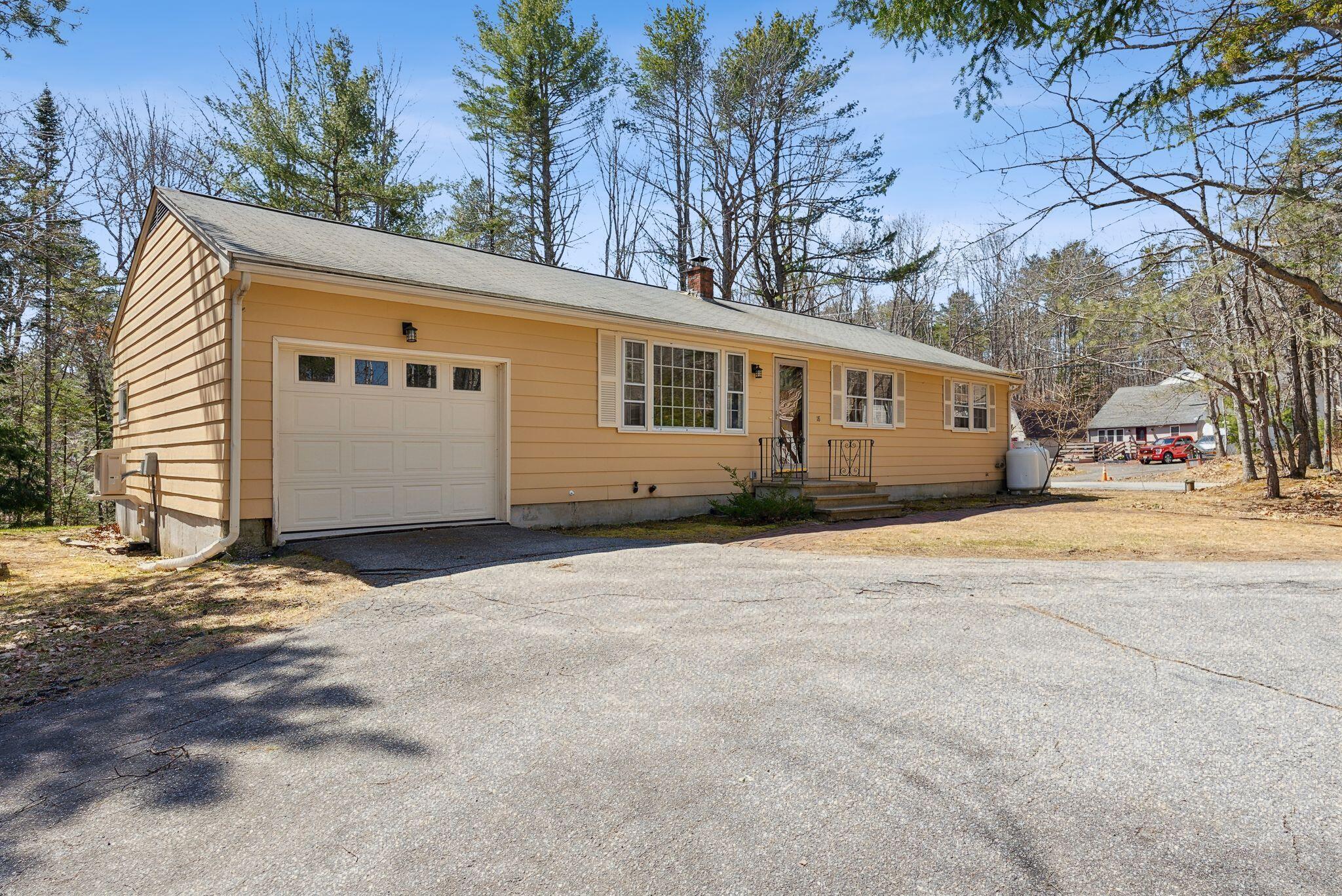 18 Sequoia Drive