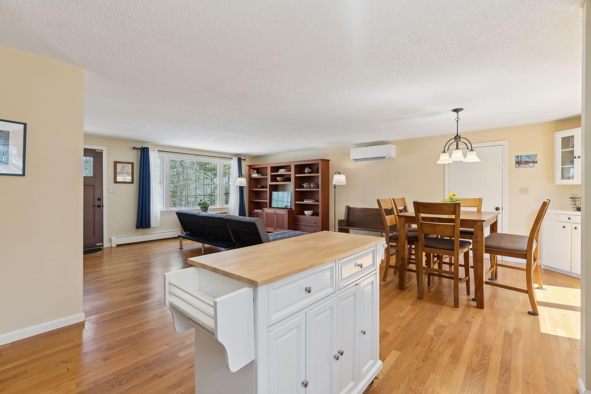 18 Sequoia Drive