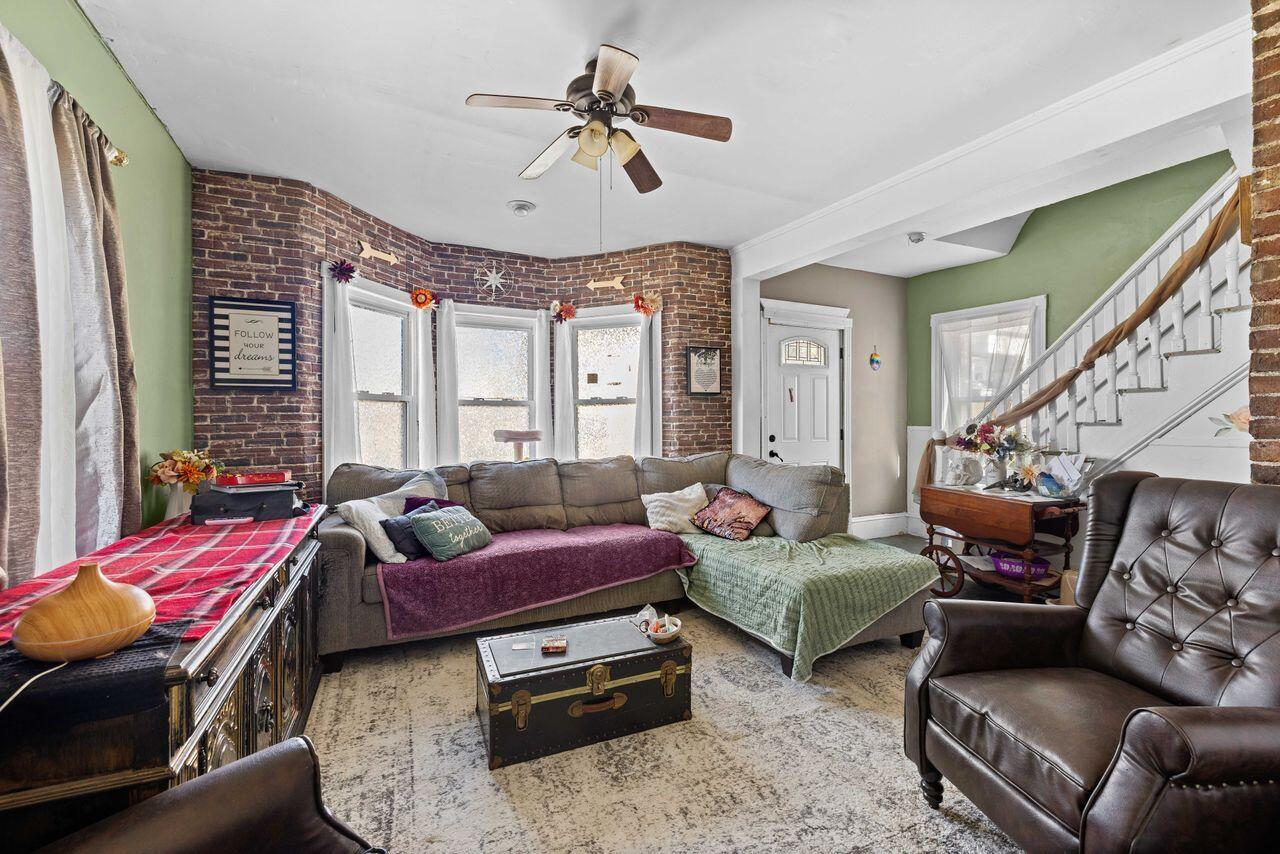 13 Munsey Avenue