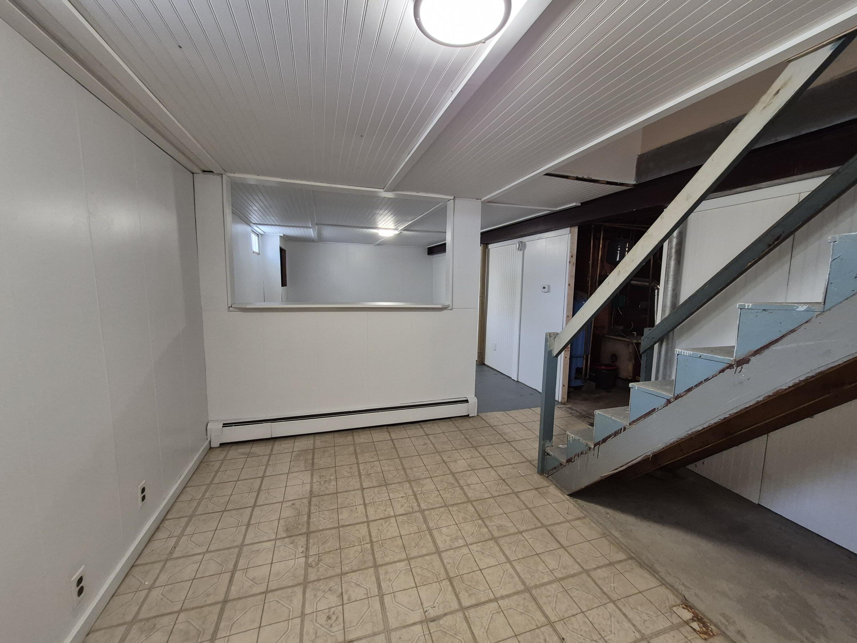 6 Keyes Street