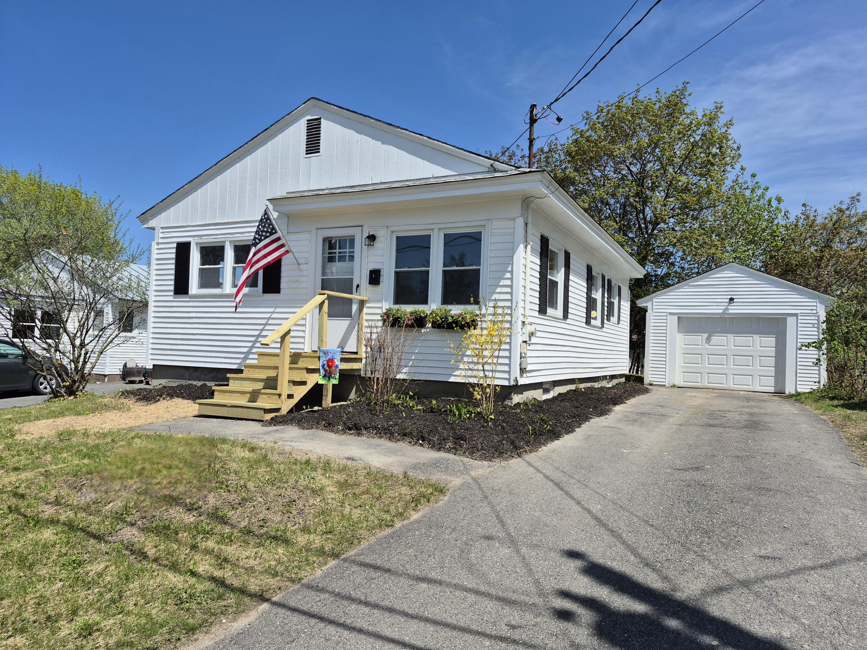 6 Keyes Street