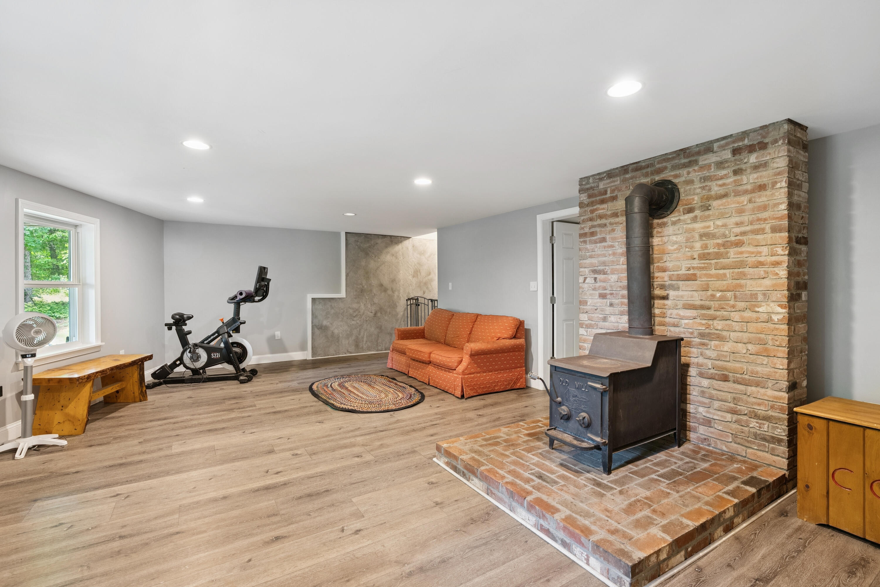 2288 W River Road