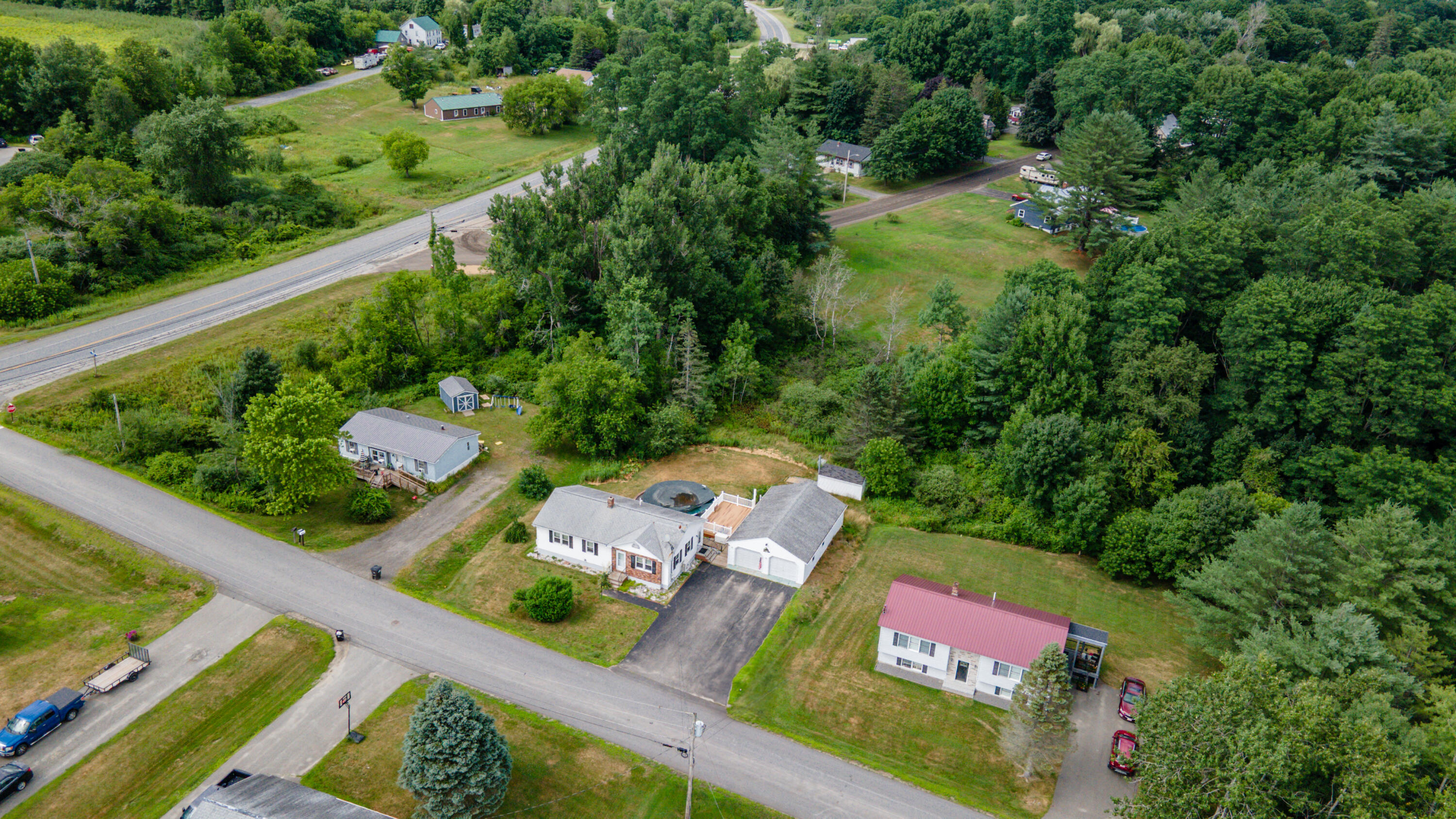 4 Scott Avenue
