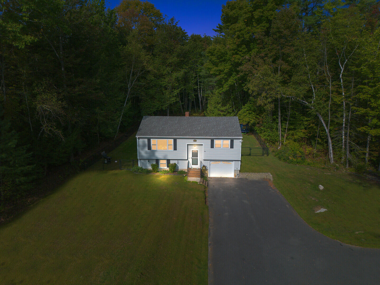 299 Middle Road