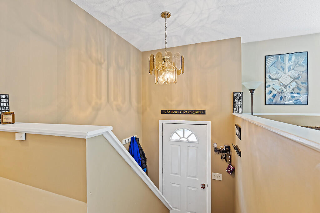 299 Middle Road