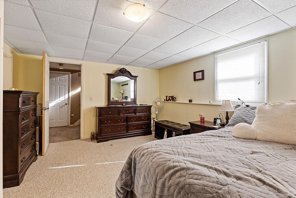 299 Middle Road