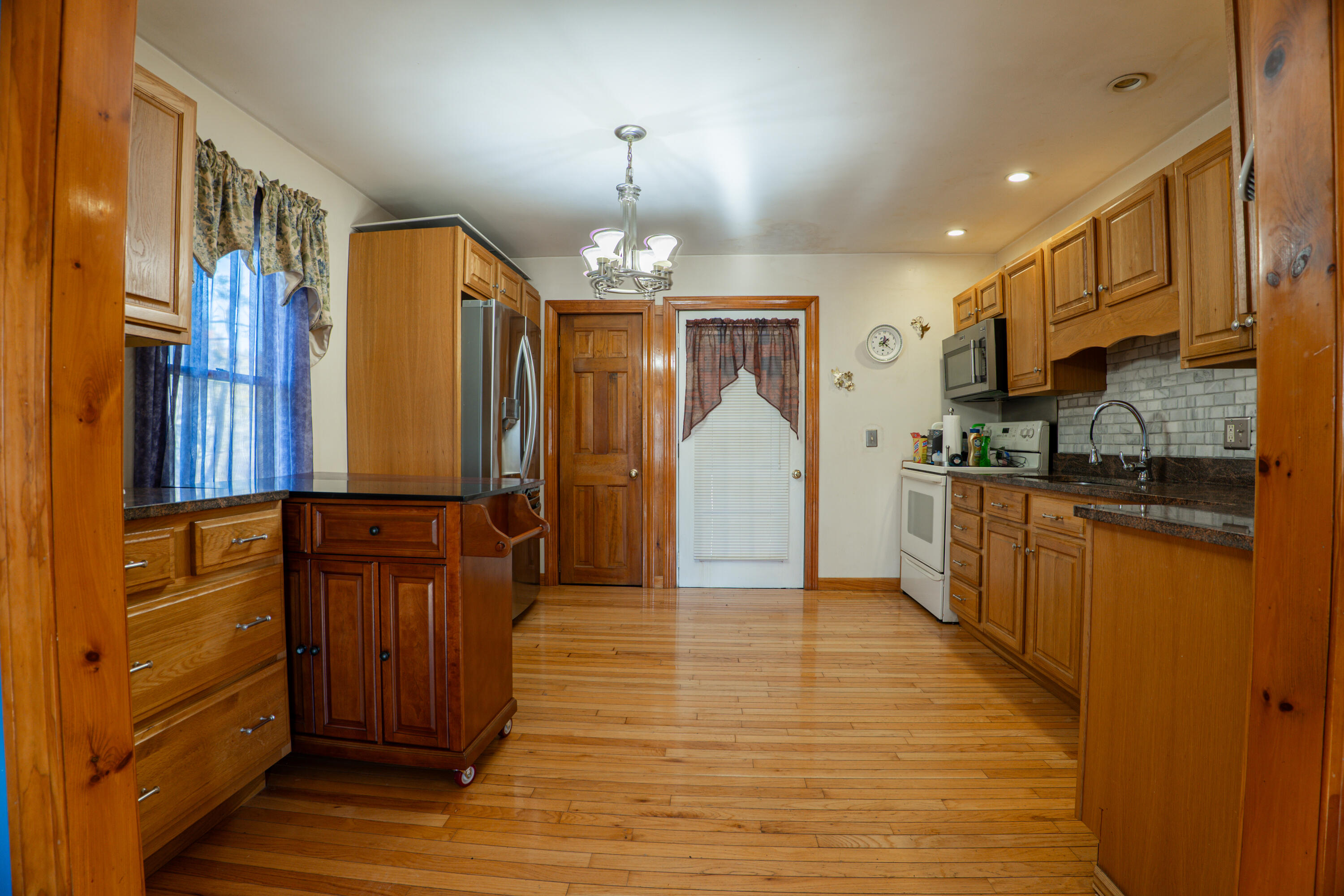 422 Bog Road