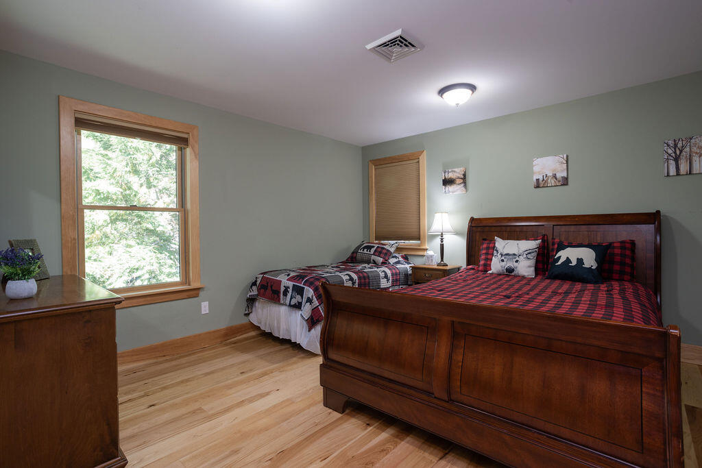 142 Lakewood Road