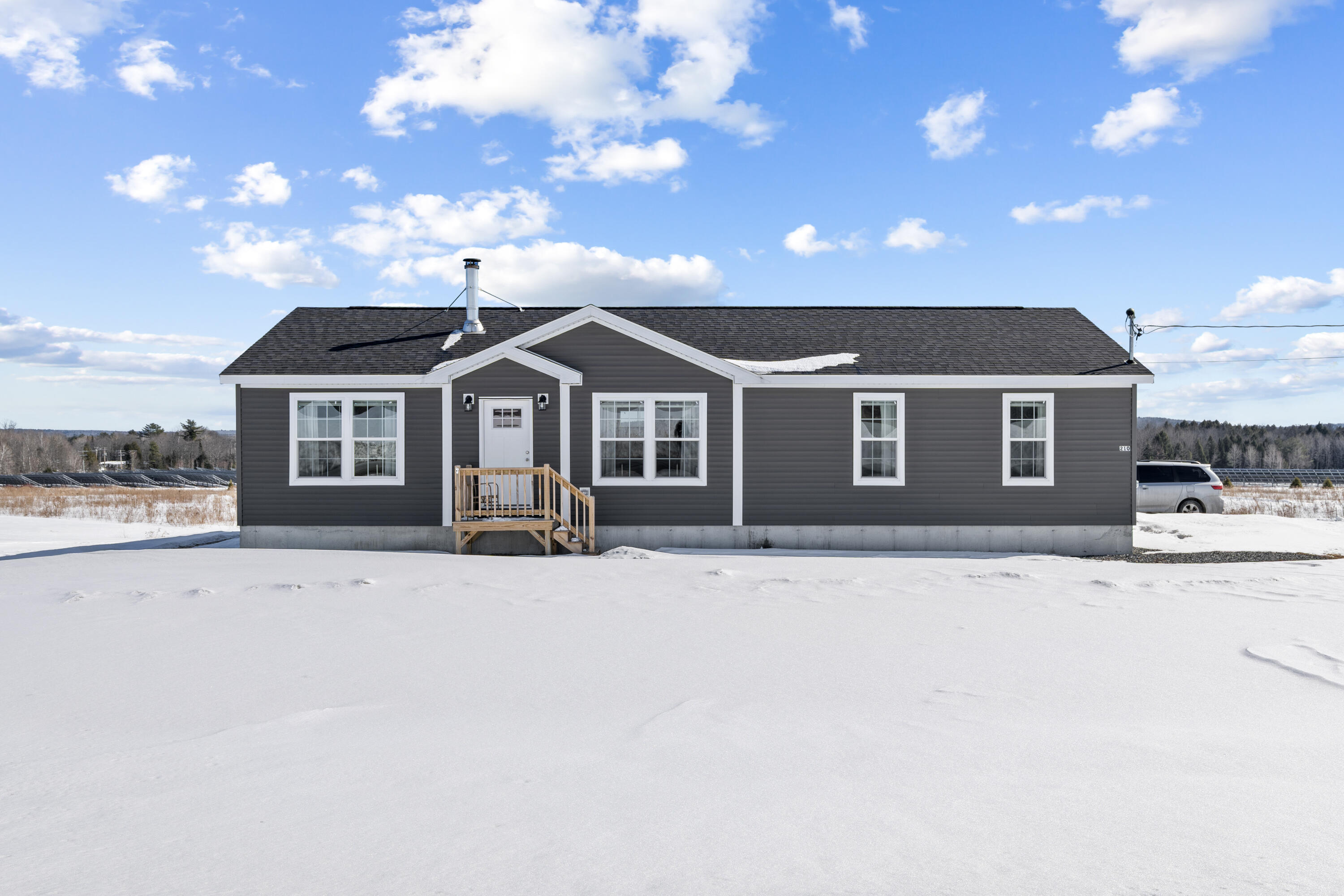 210 Eight Rod Road