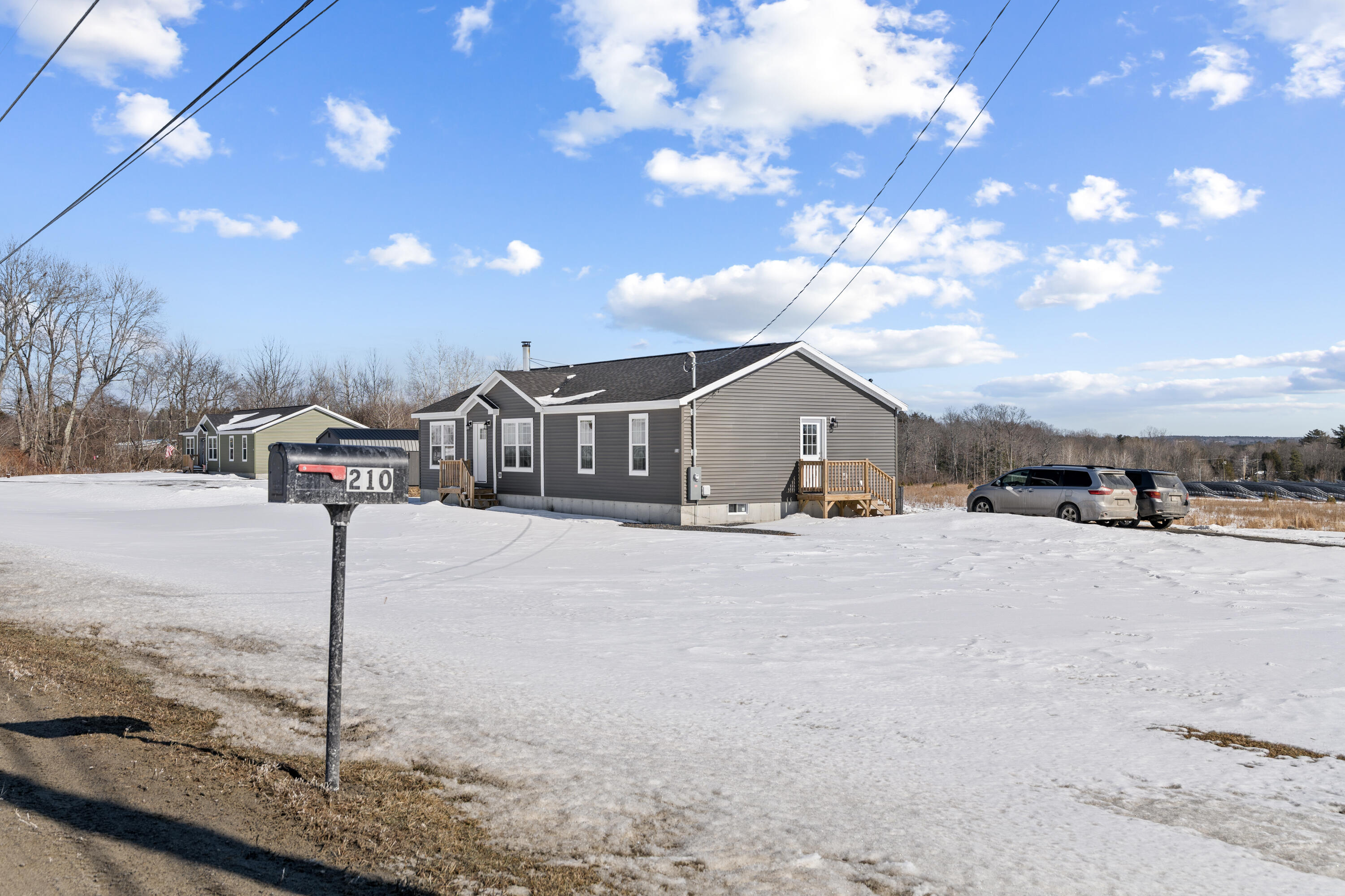 210 Eight Rod Road