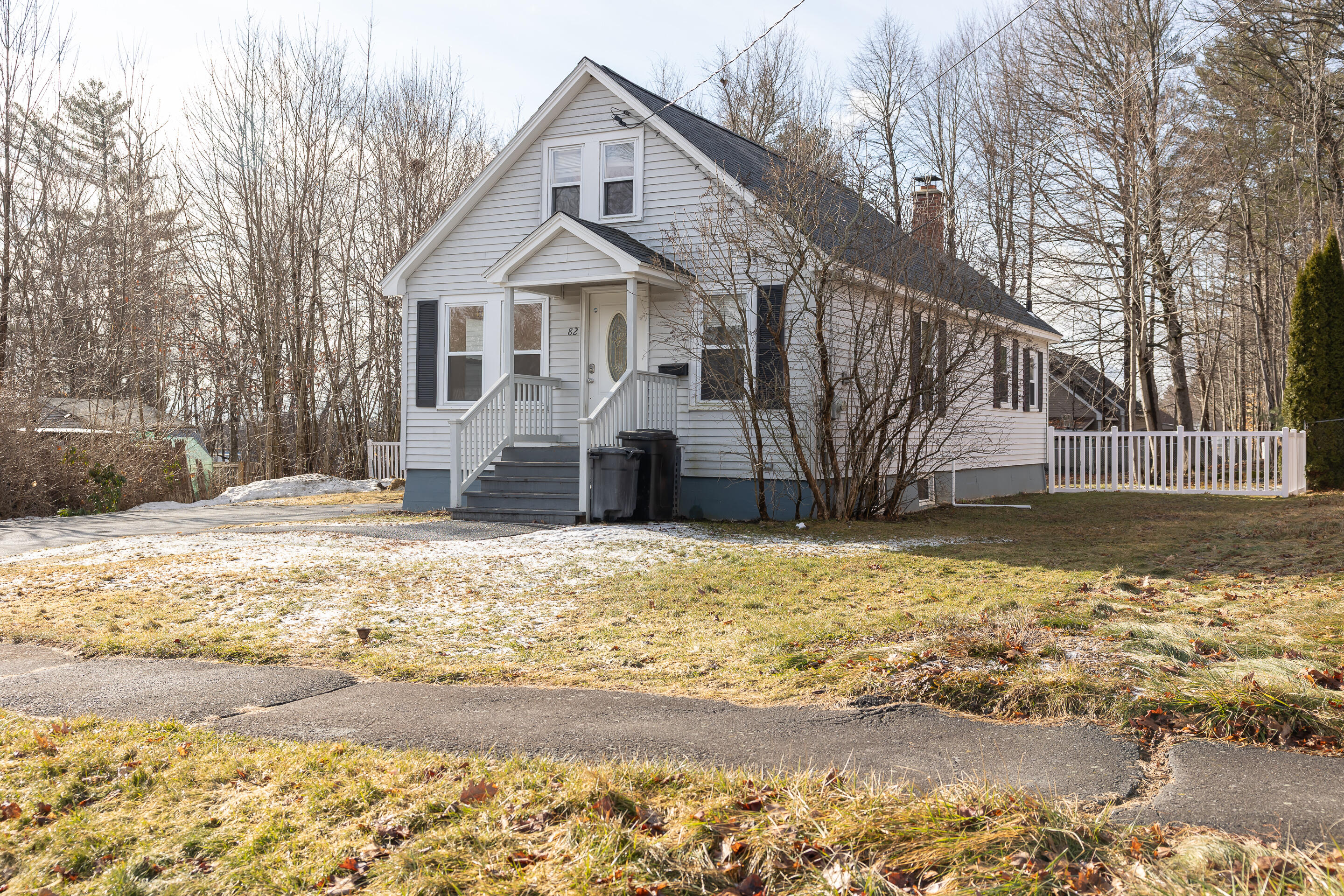 82 Oakland Street