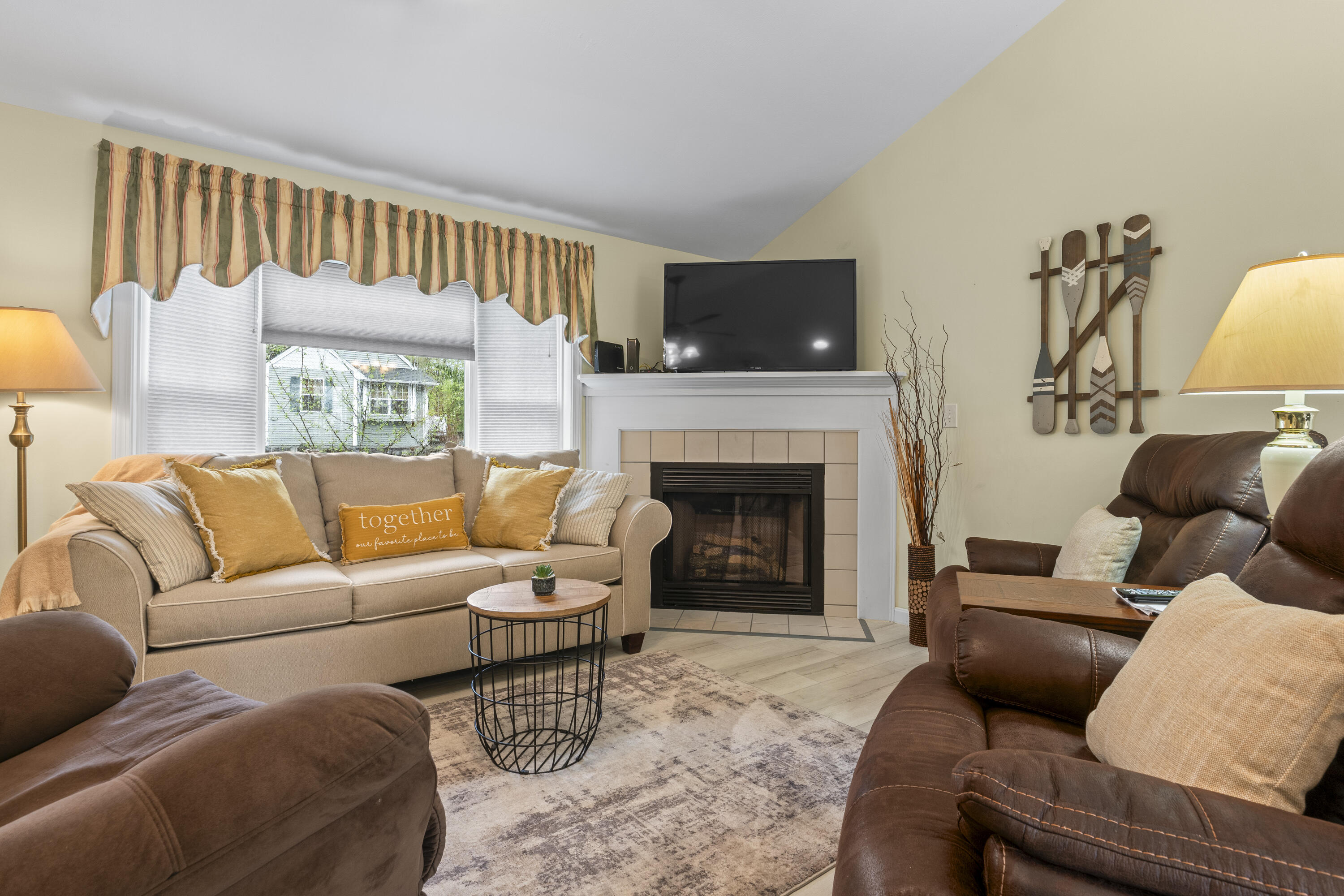 1667 Evergreen Way