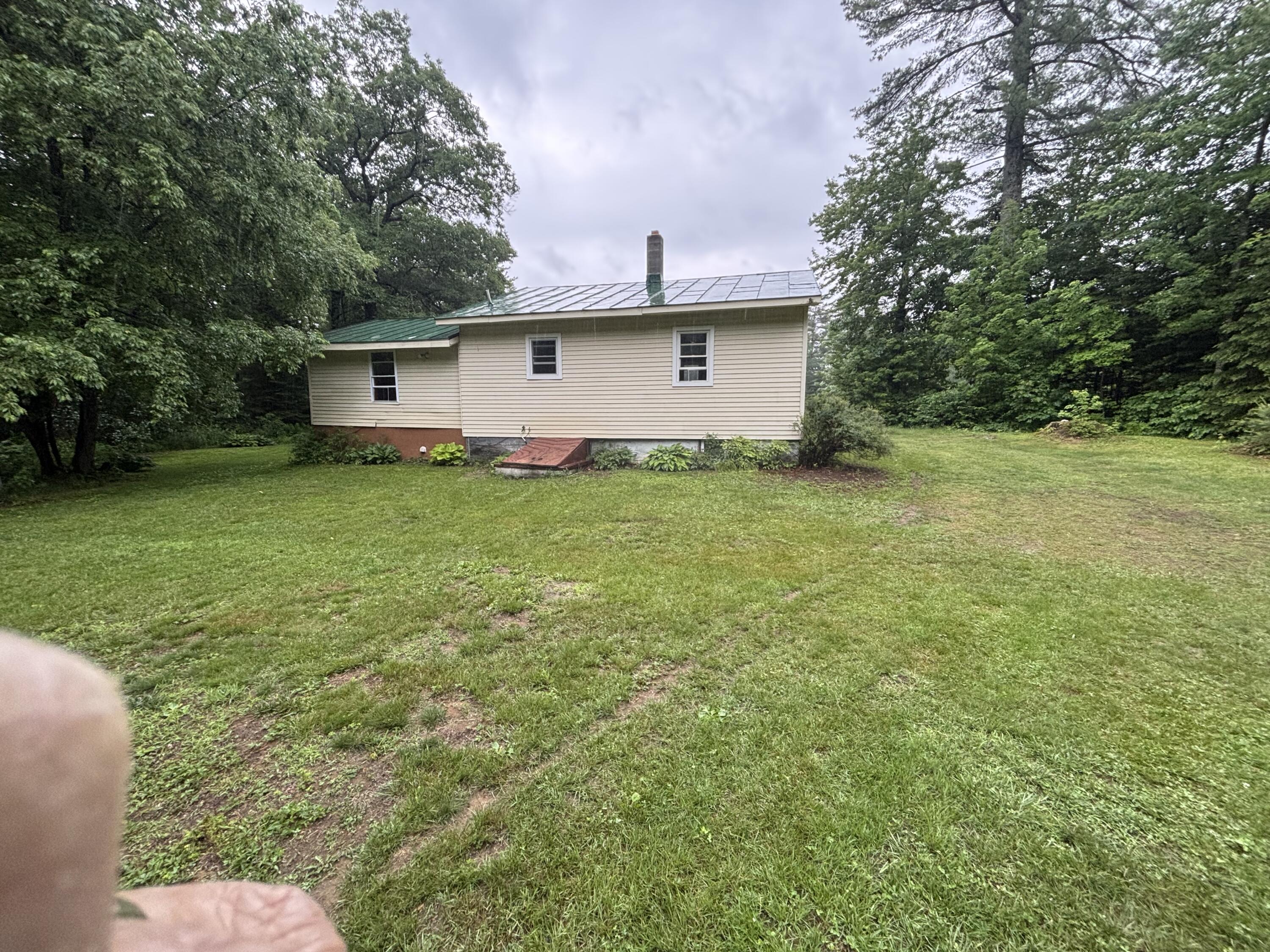 413 Lucy Knowles Road