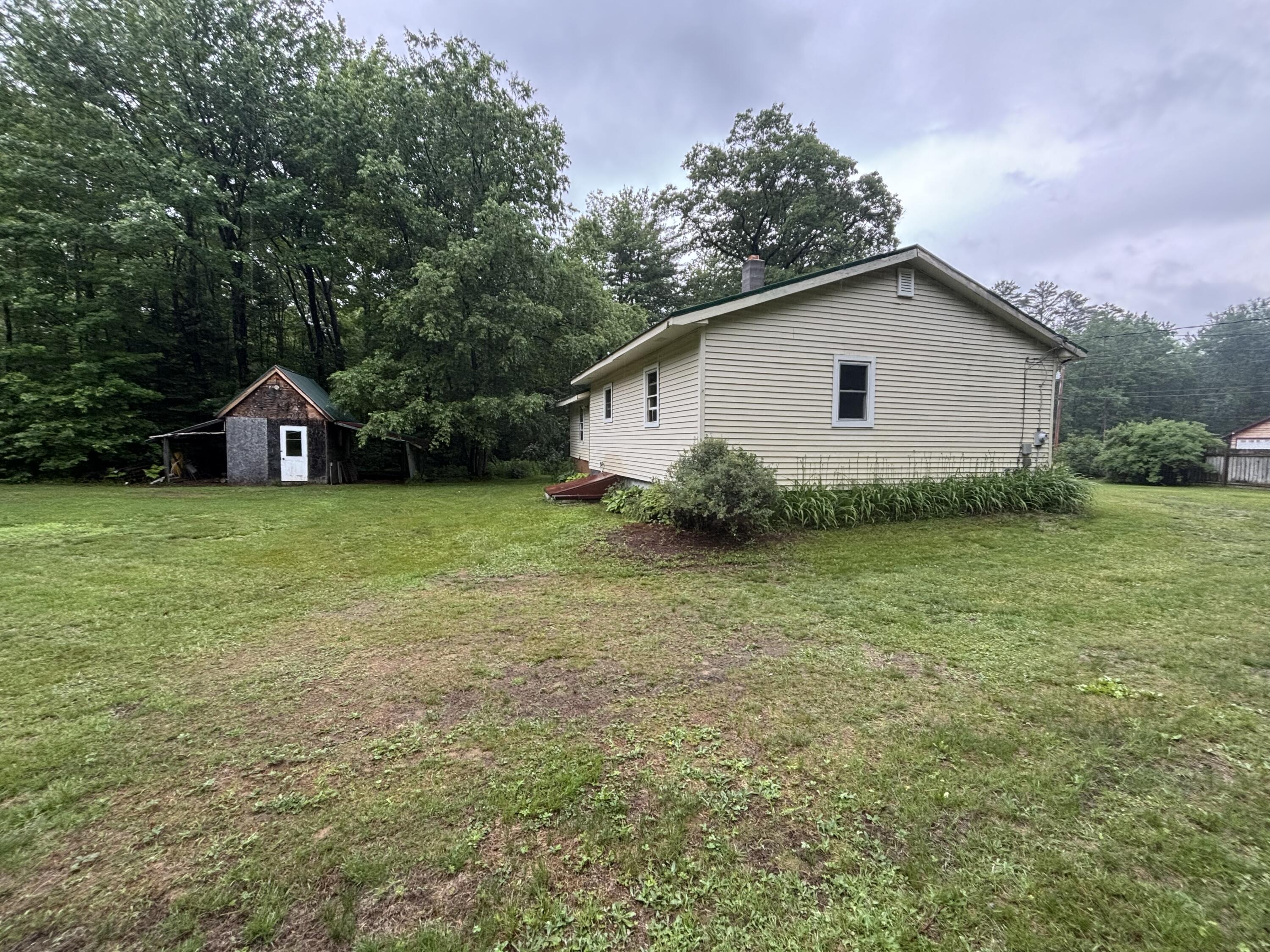 413 Lucy Knowles Road