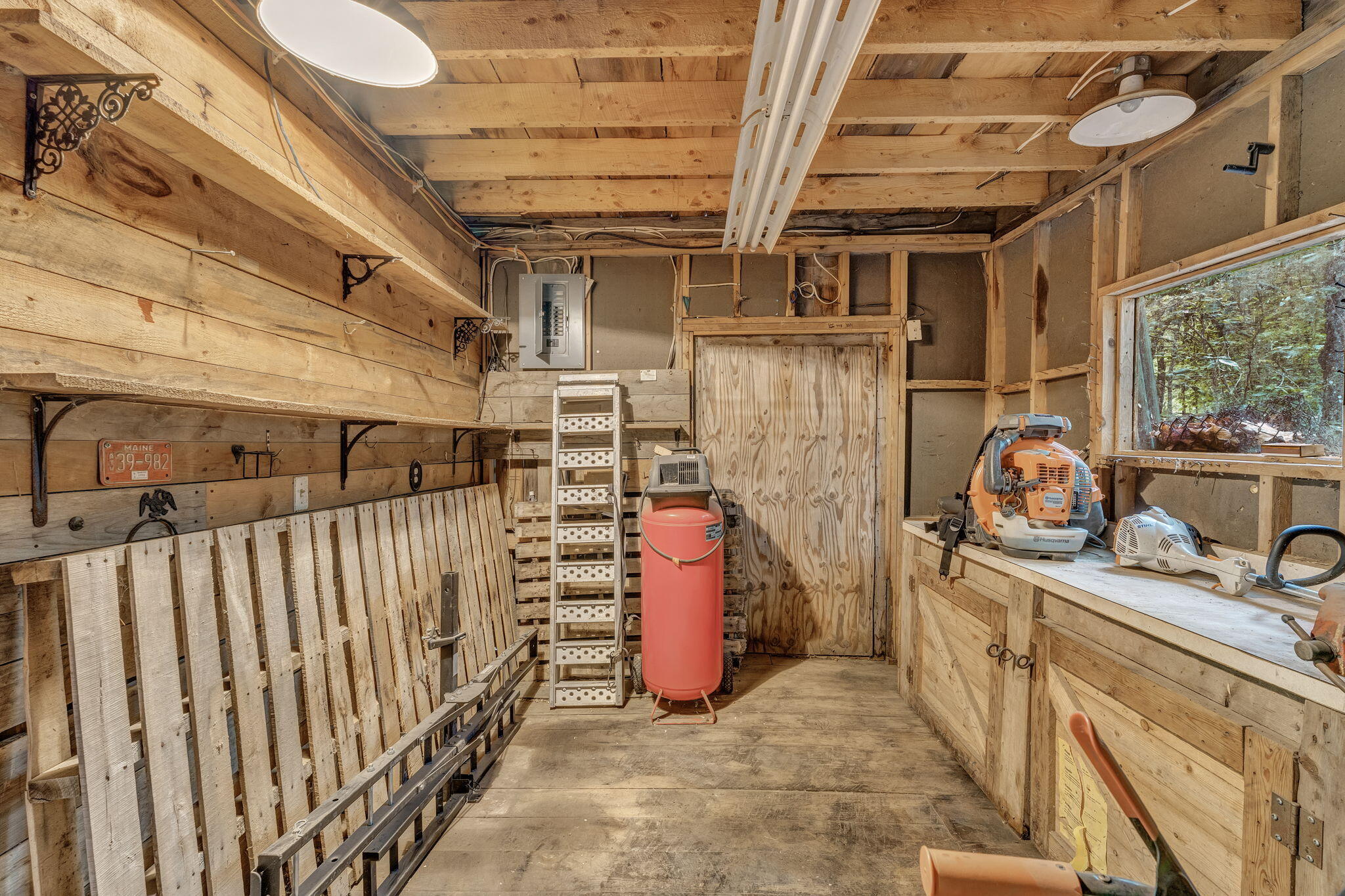1811 Stage Road