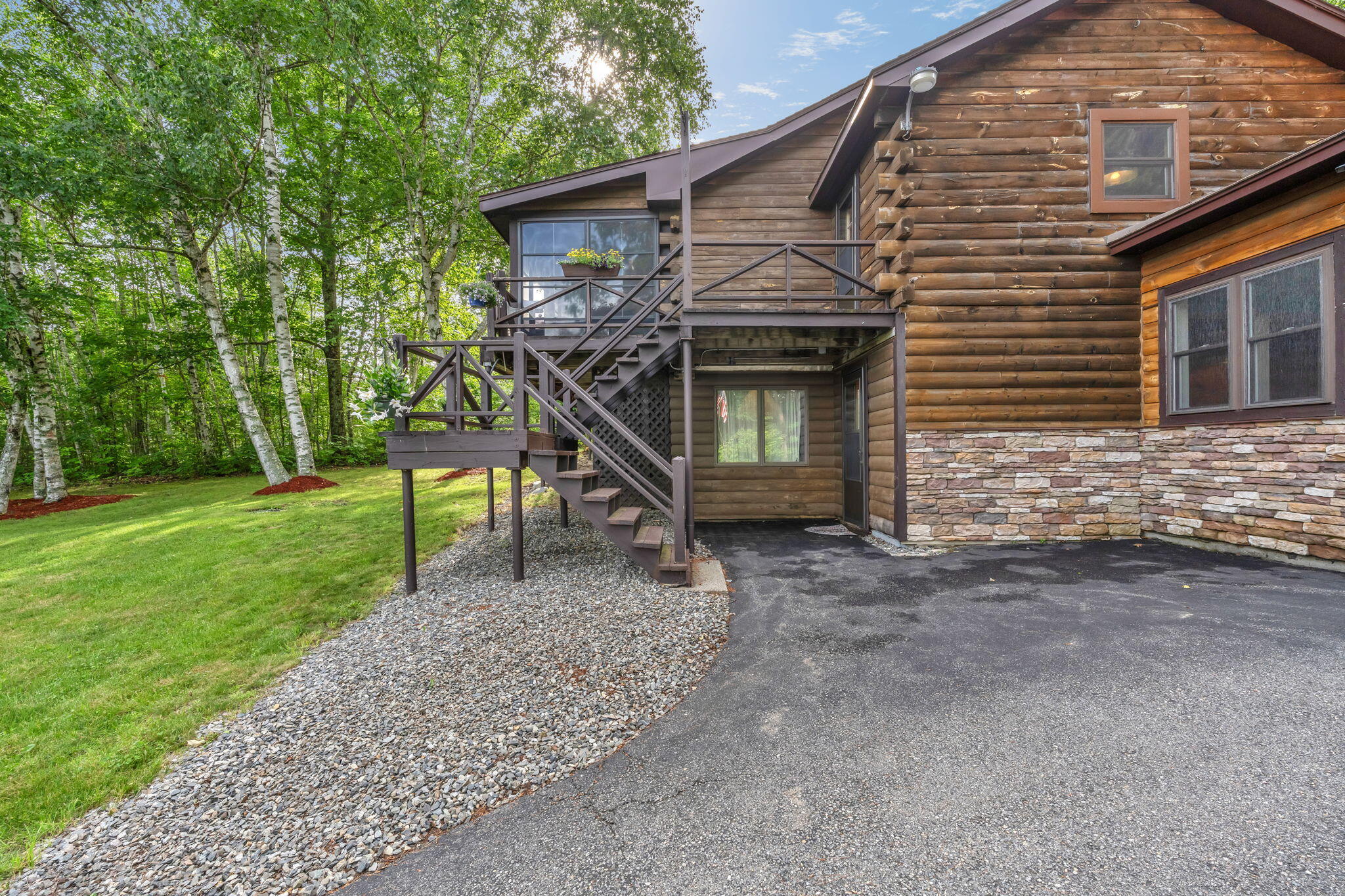 1811 Stage Road