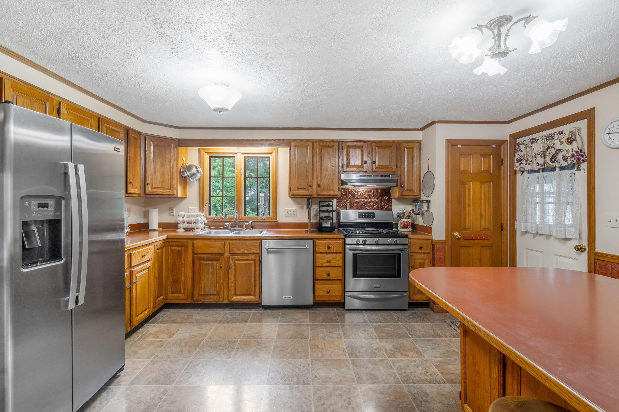134 Lester Drive