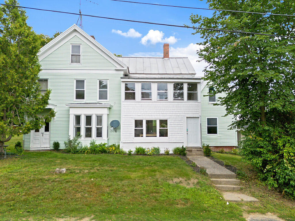 17 Oak Street