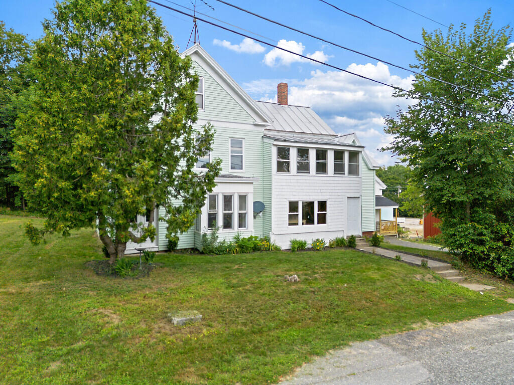 17 Oak Street