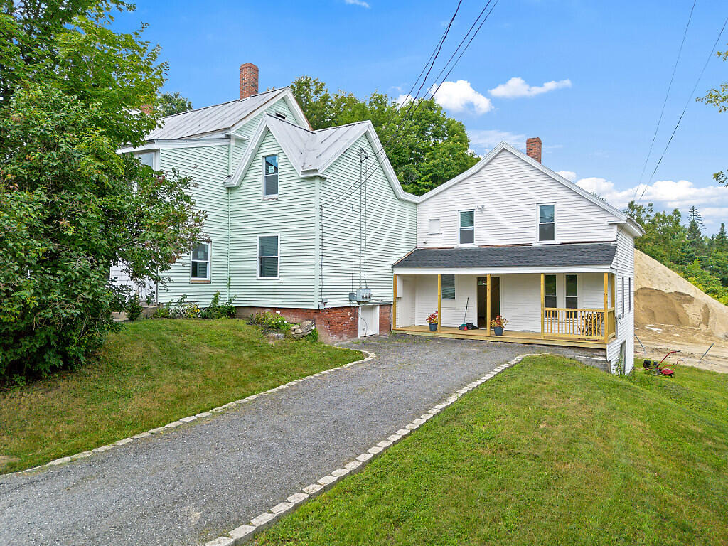 17 Oak Street
