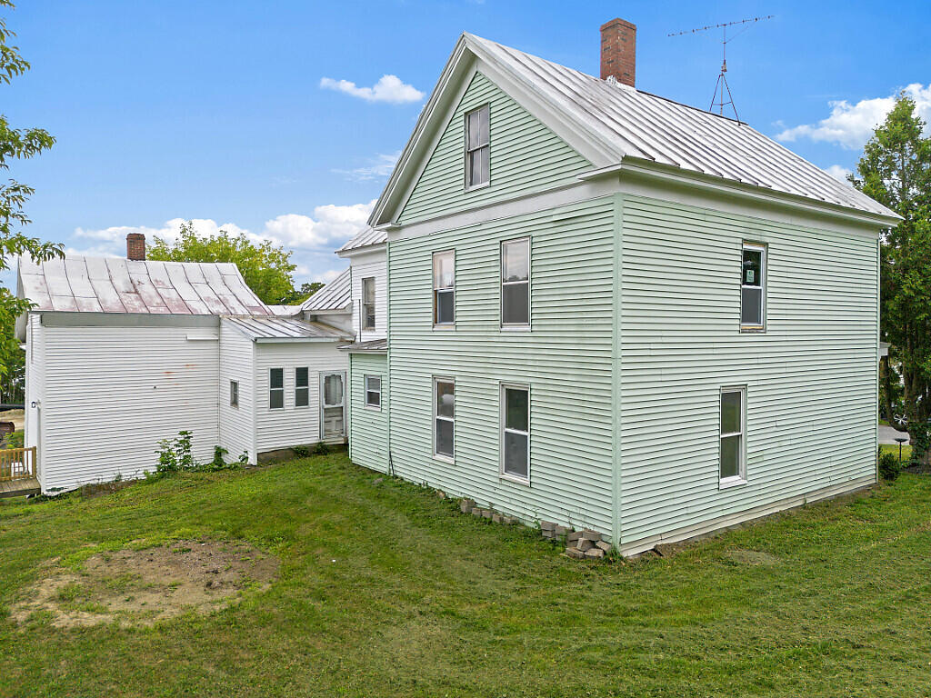 17 Oak Street