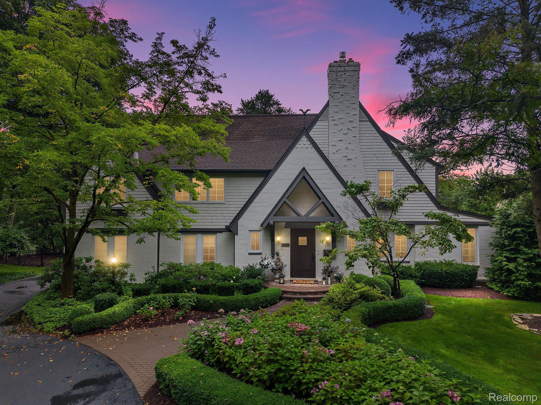 528 COVINGTON Road