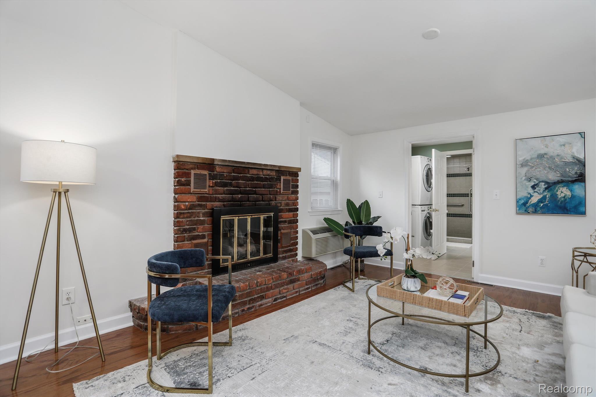 10084 LASALLE