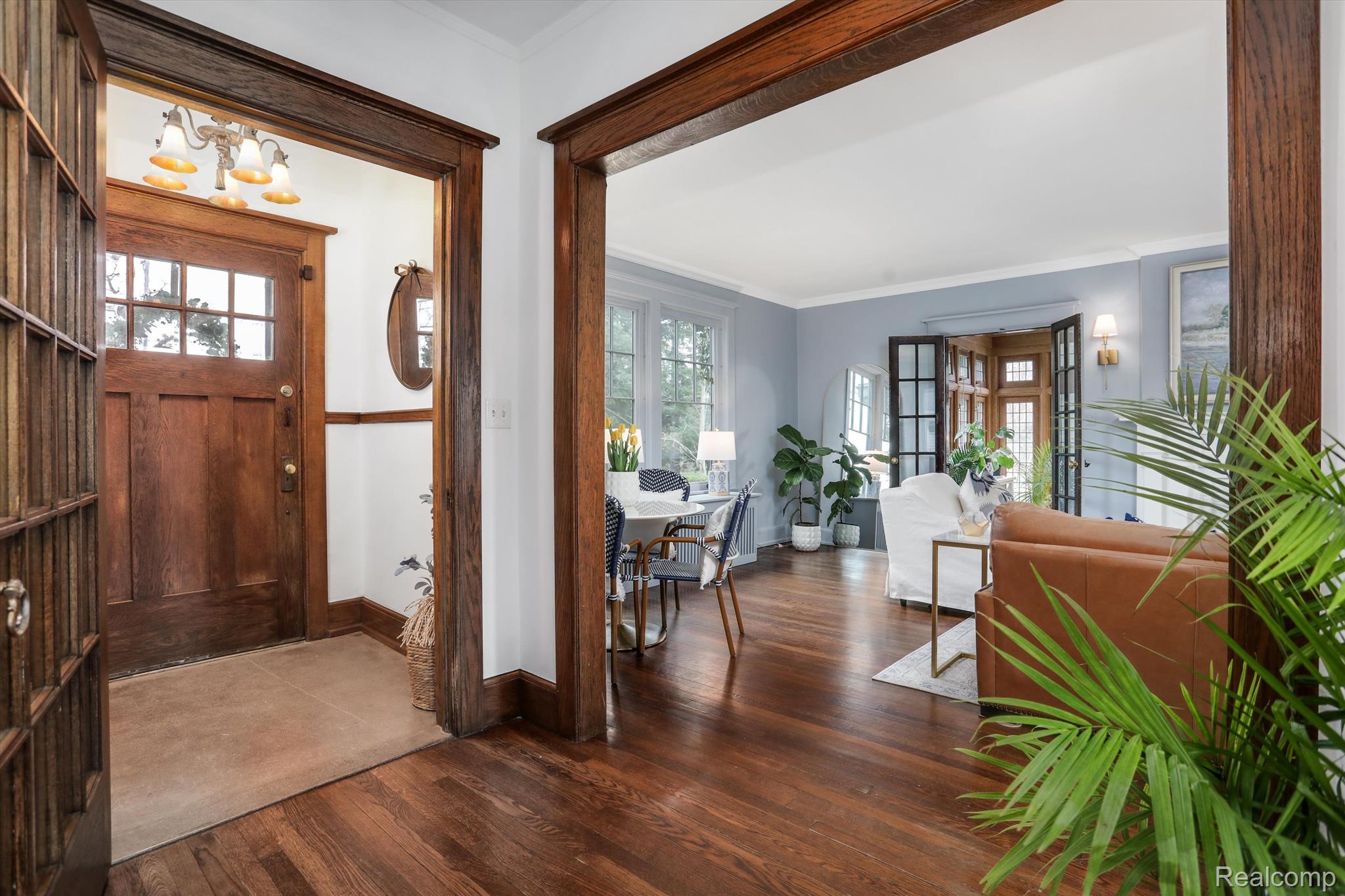 18 RIDGE Road W