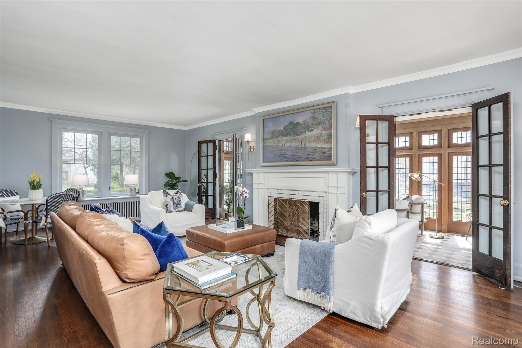 18 RIDGE Road W
