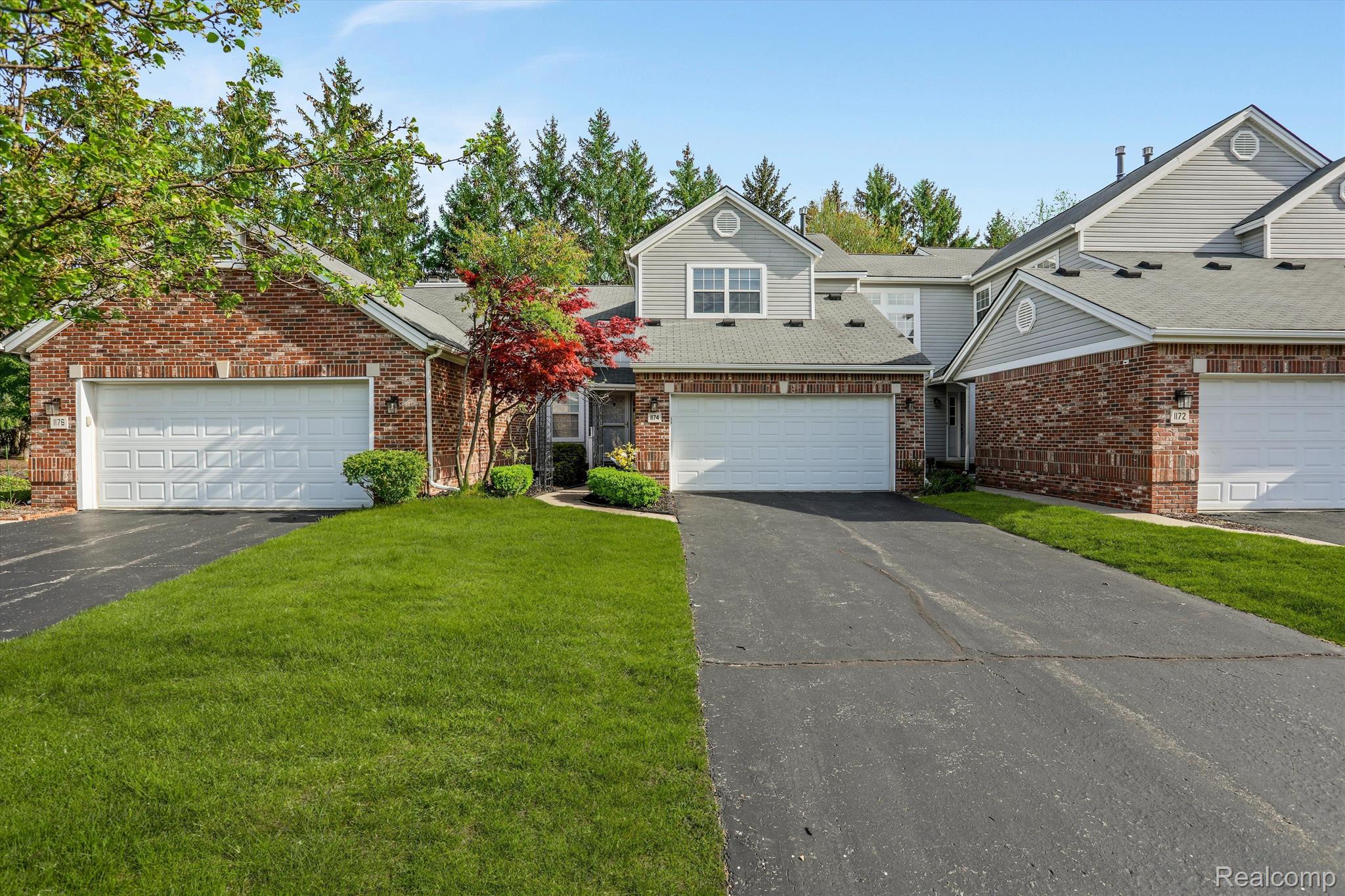 1174 Fairways Boulevard #2