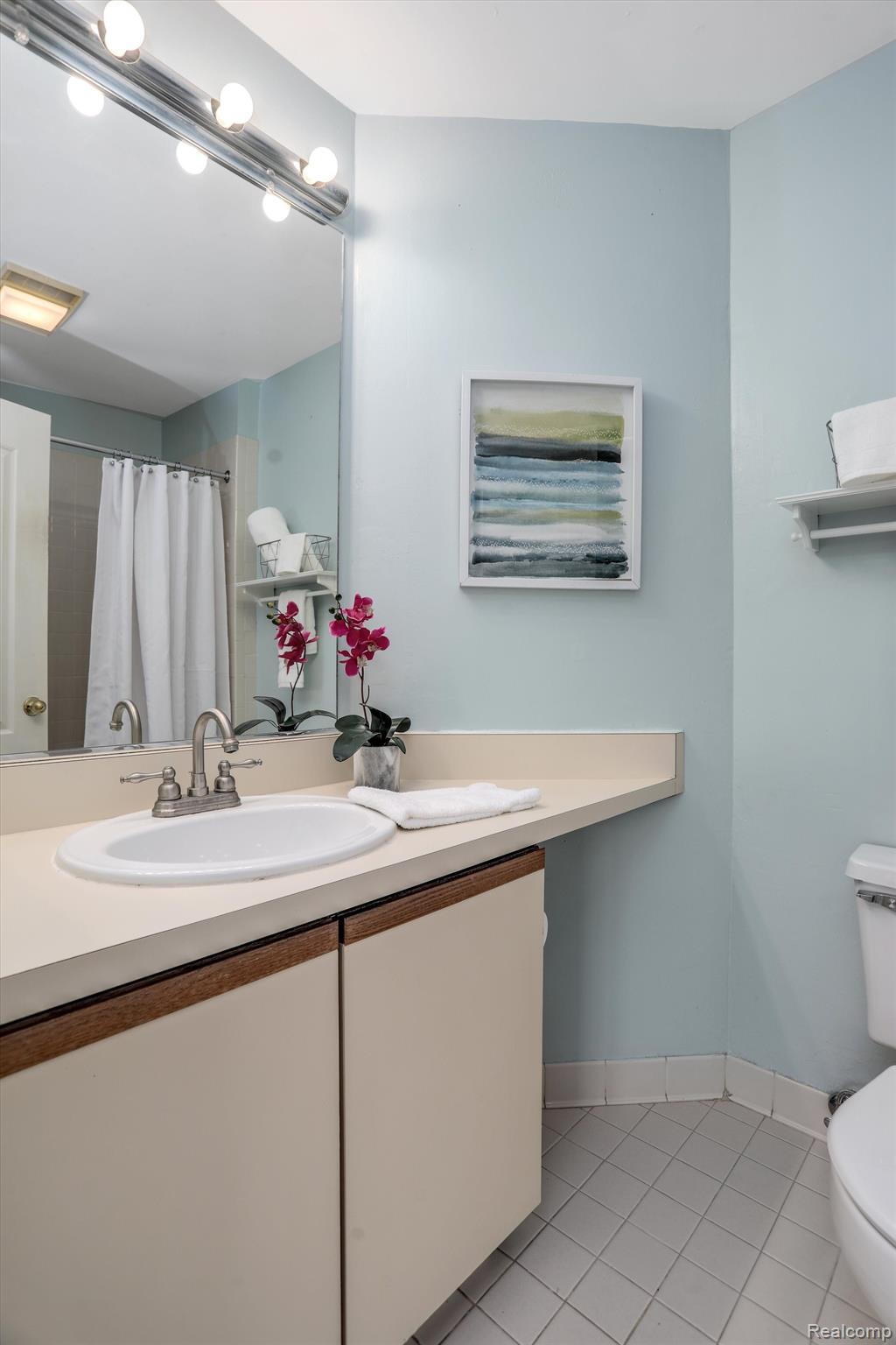 1174 Fairways Boulevard #2