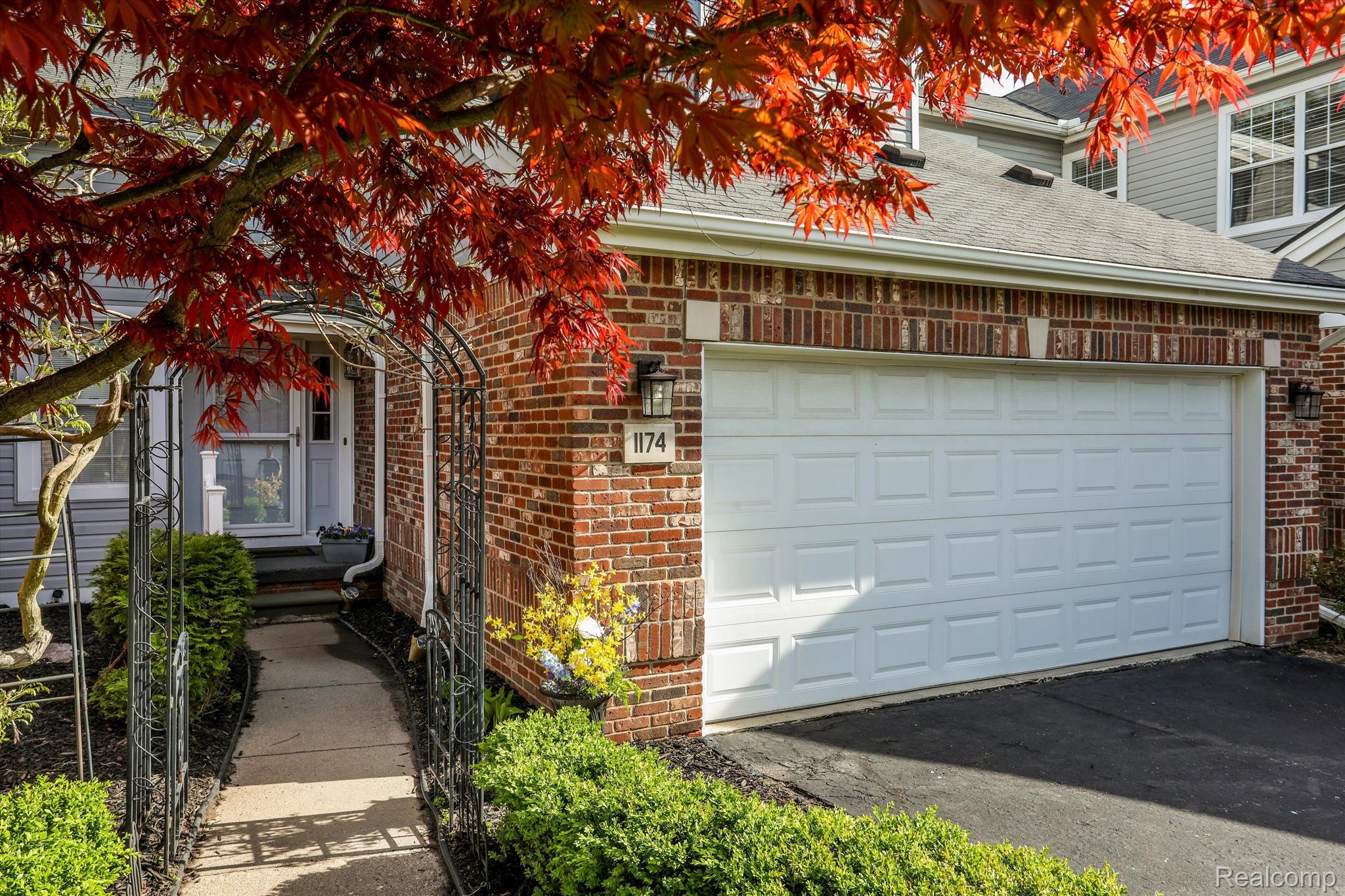 1174 Fairways Boulevard #2