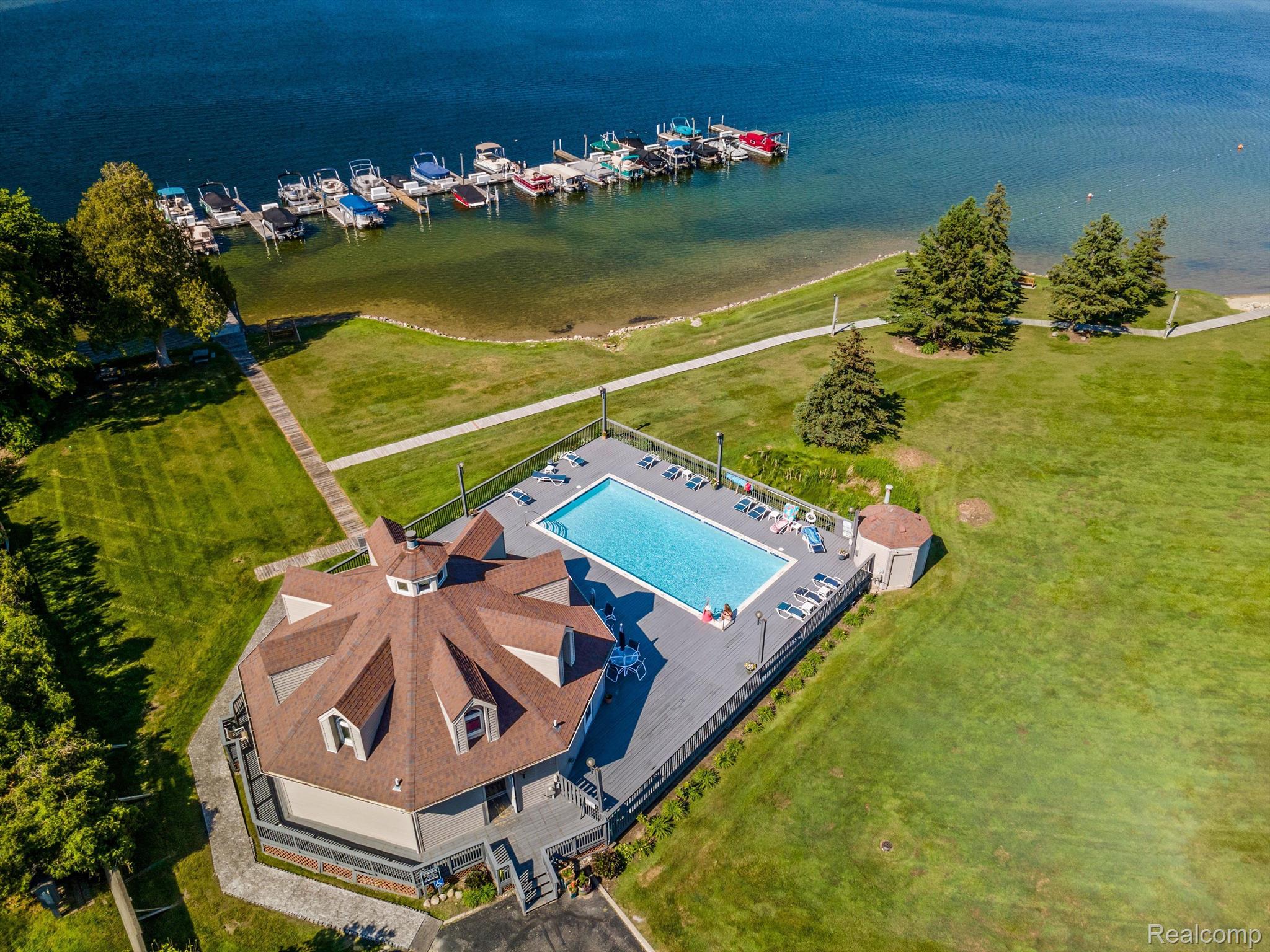 3402 ADAMS SHORE Drive