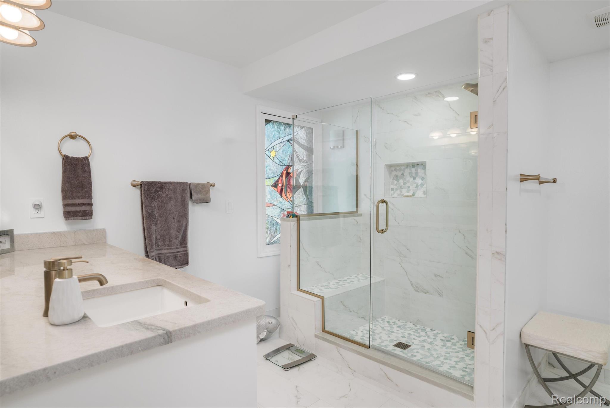 3402 ADAMS SHORE Drive