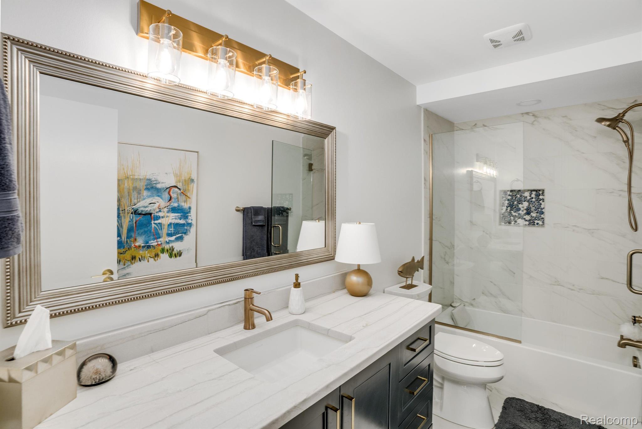3402 ADAMS SHORE Drive