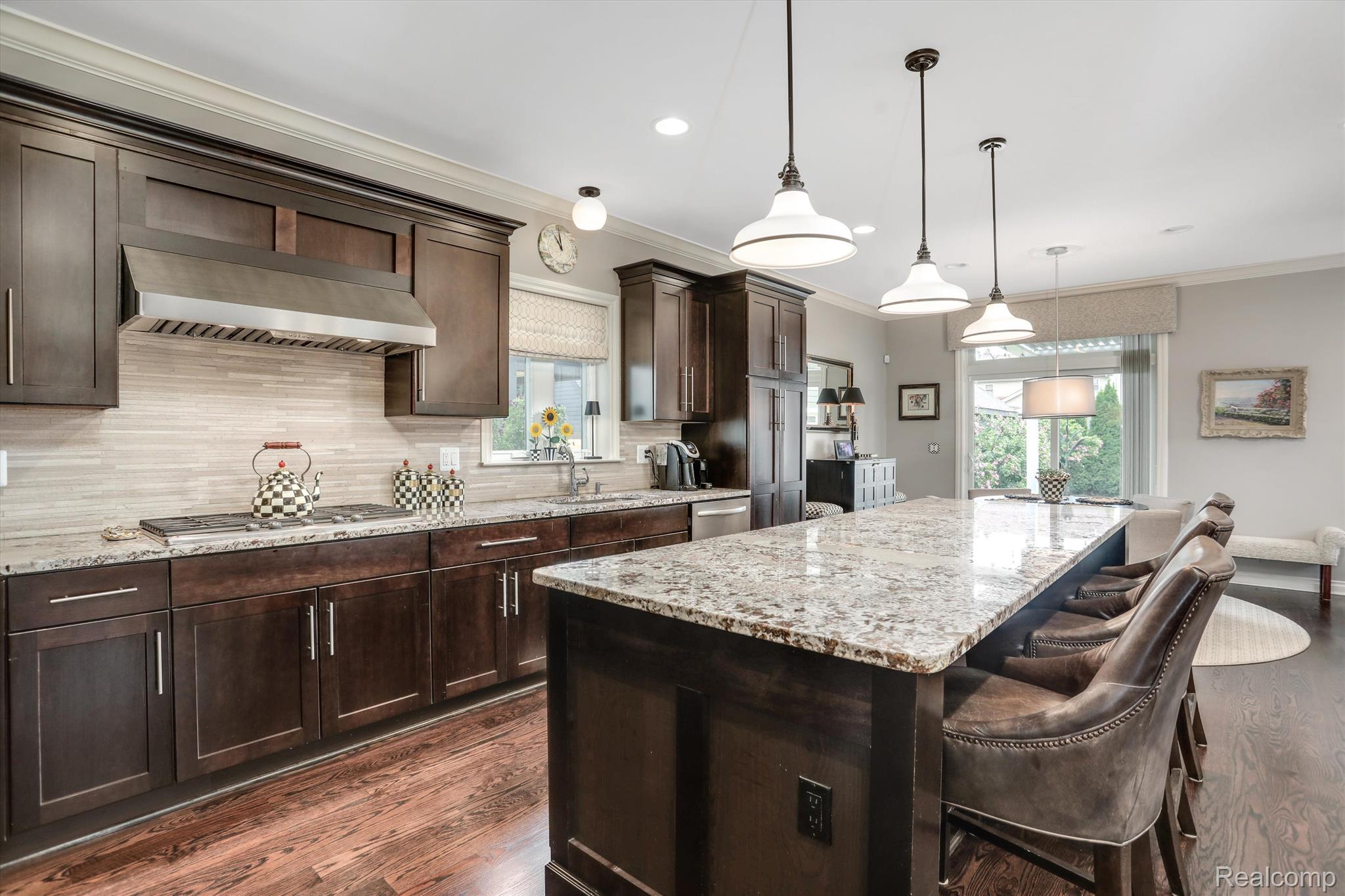 2681 DORCHESTER Road
