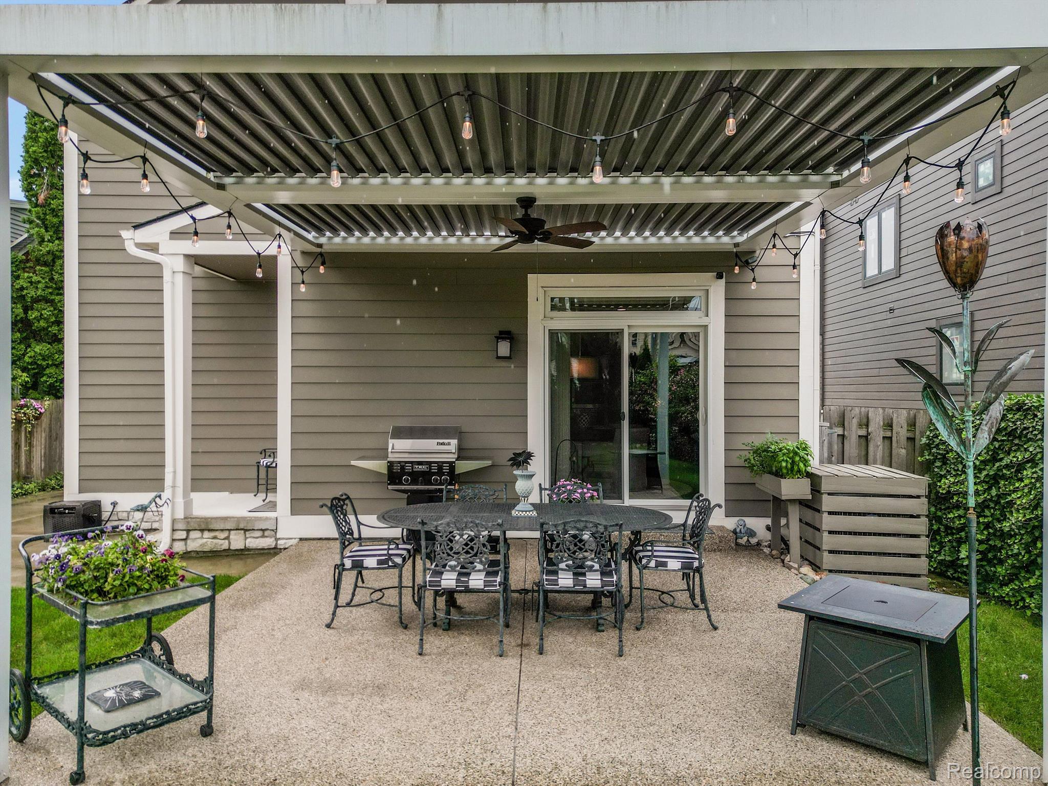 2681 DORCHESTER Road